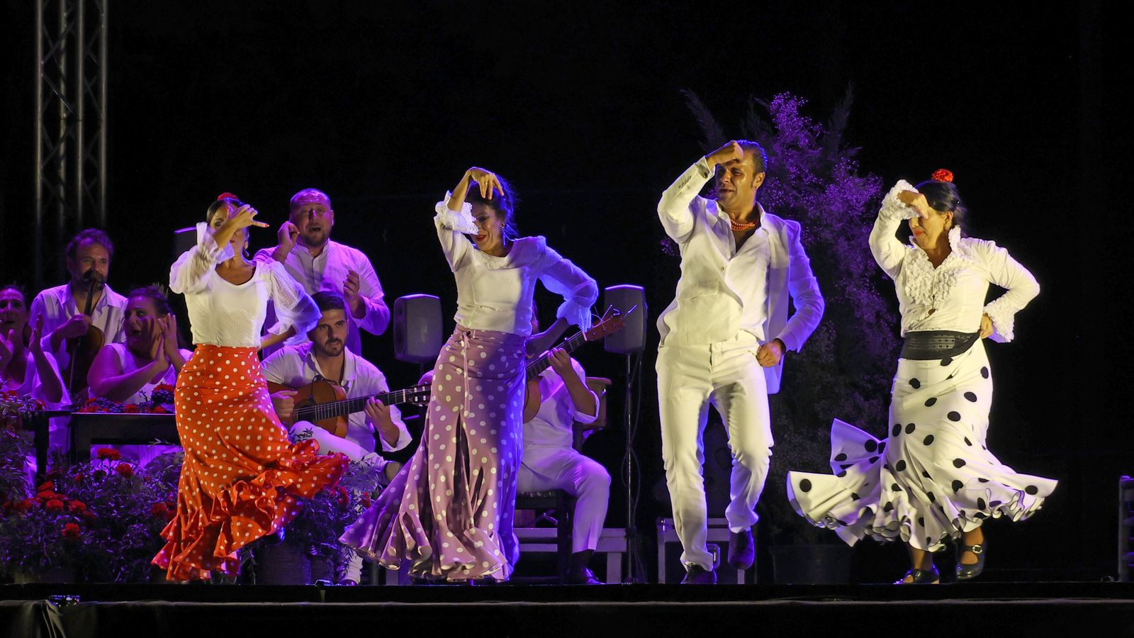 Fiesta de la Bulería Joven con Fernando Jiménez en 'Santiago, Alfa y Compás'