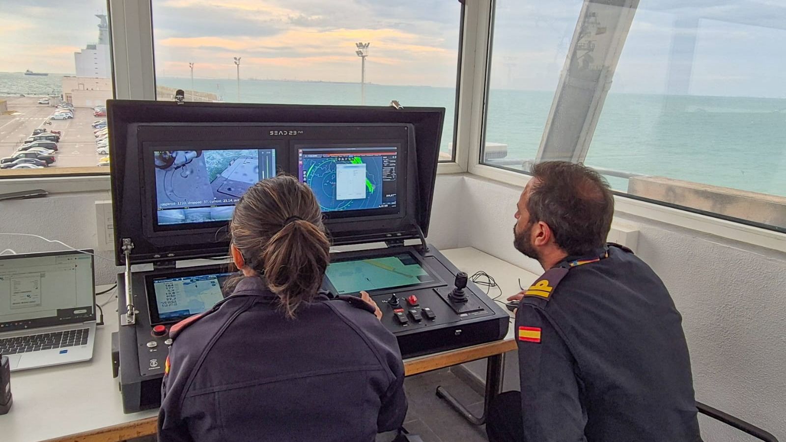 Control del nuevo dron marítimo de la Armada.