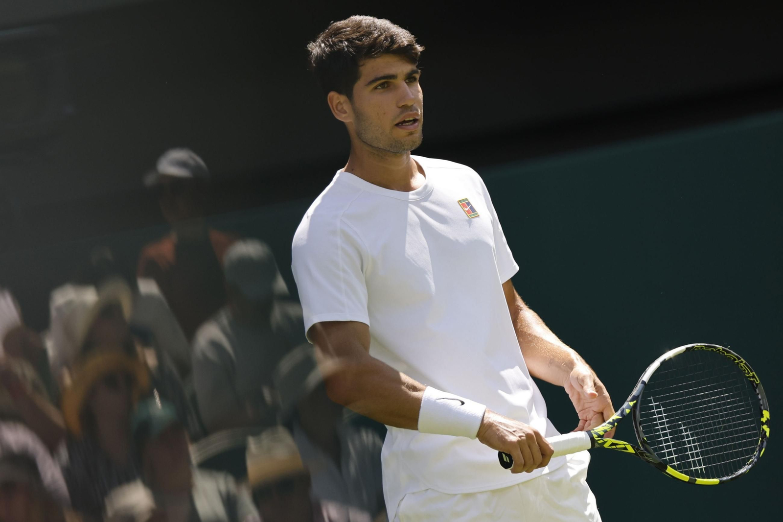 Las imágenes del debut de Alcaraz en Wimbledon y del resto de la jornada