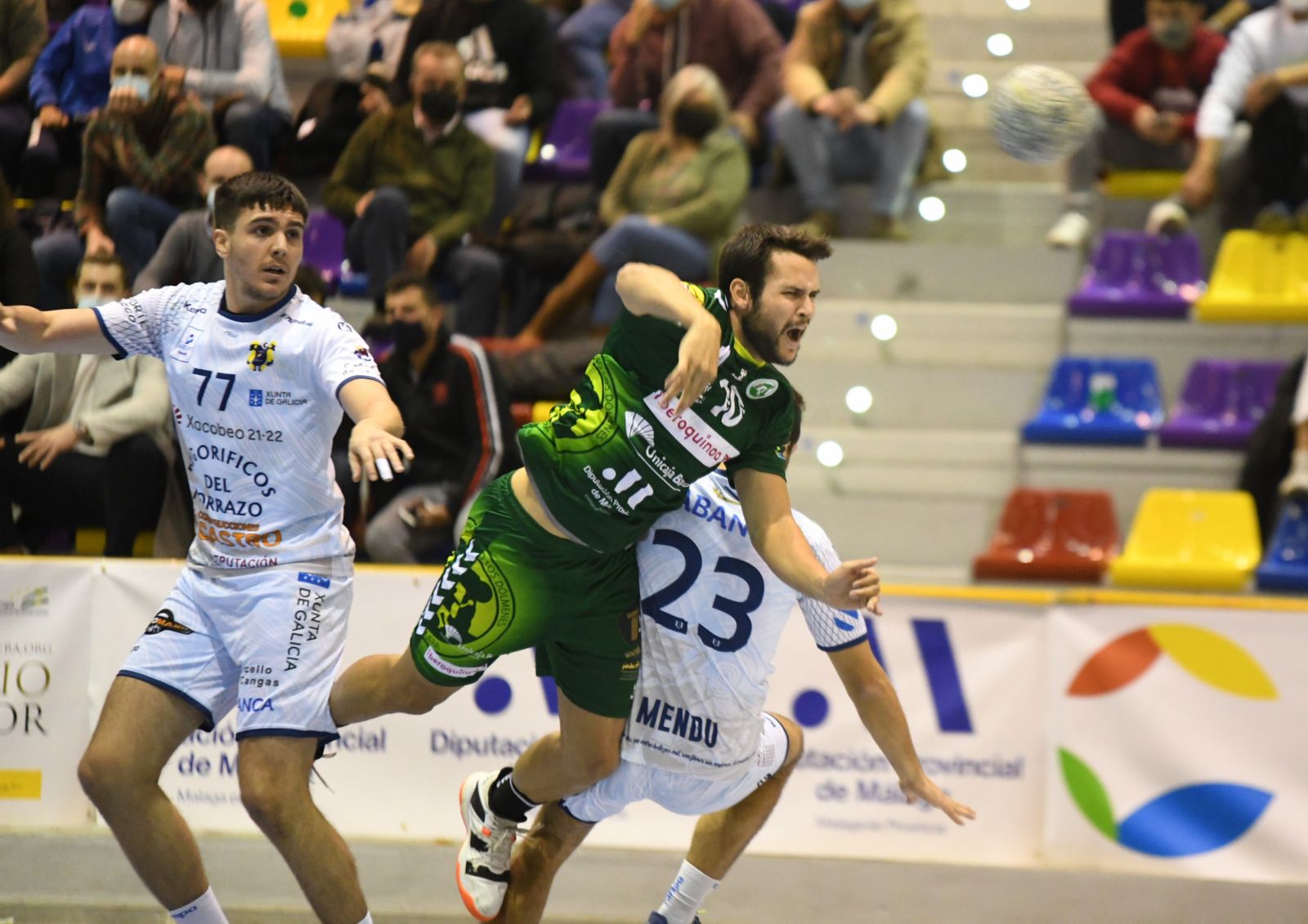 Un lance de un partido del Iberoquinoa Antequera.