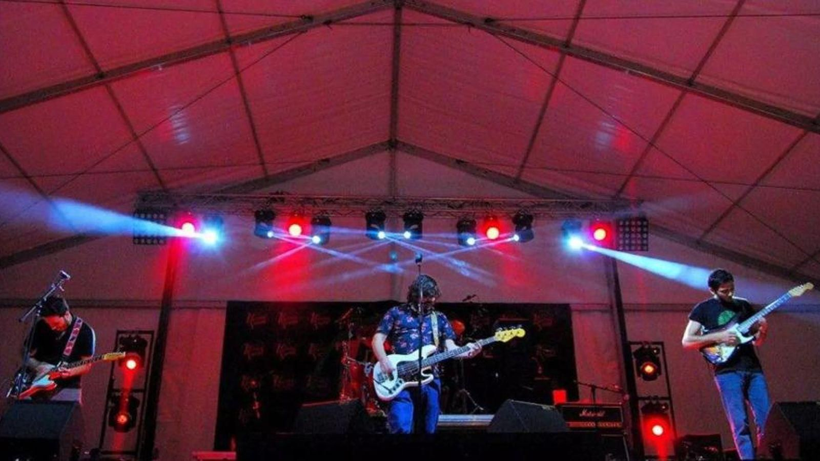 Grupo Delbosque en un concierto.