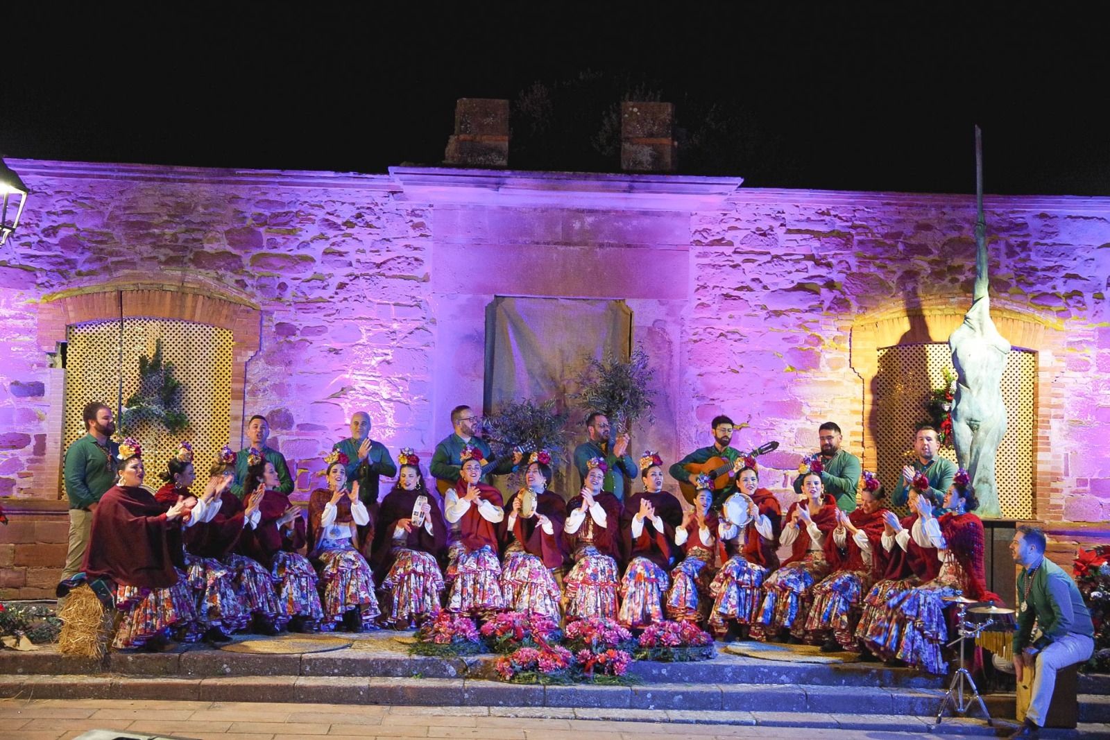 Integrantes del Coro Rociero de La Borriquita de Montoro.