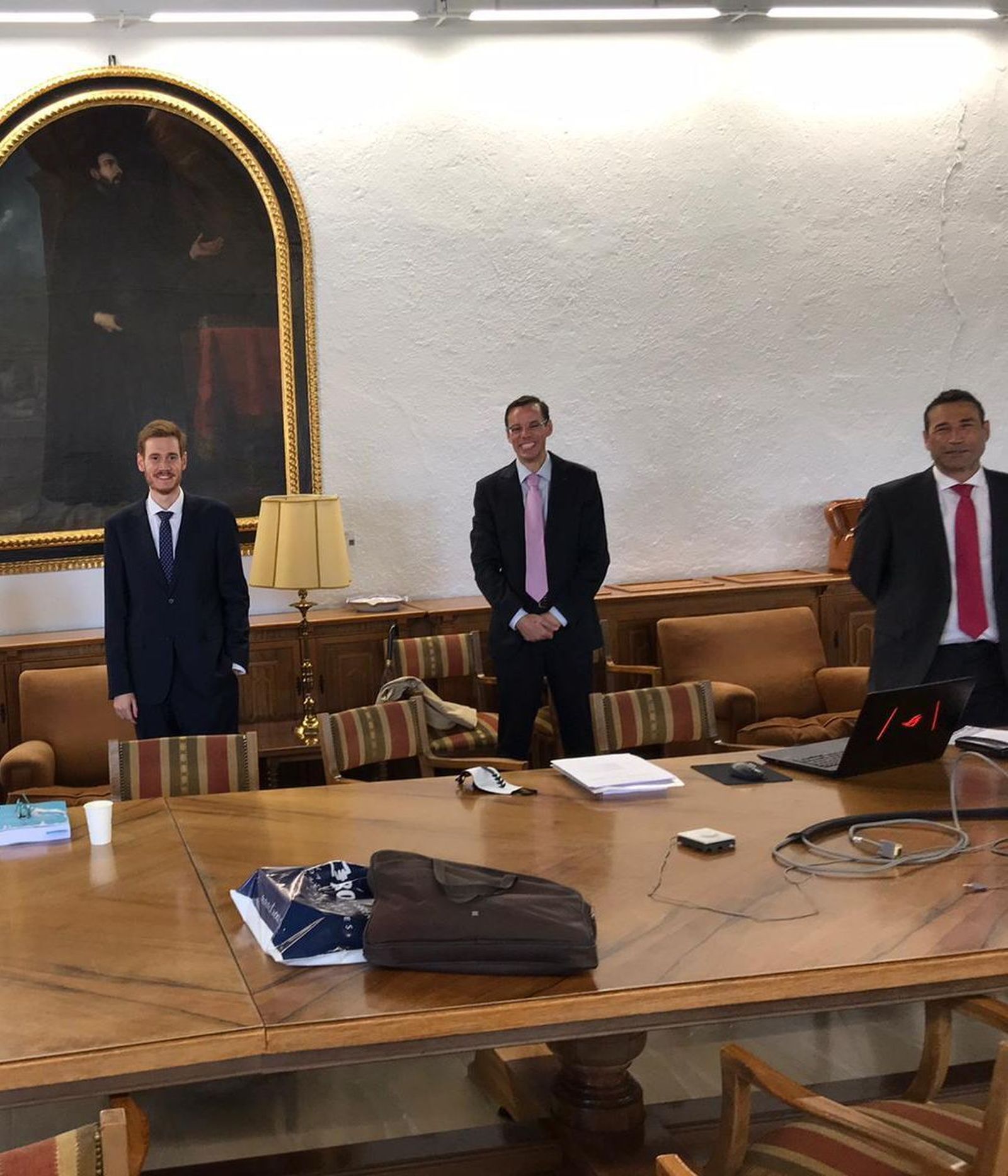 Investigadores que han participado en el estudio sobre el Covid y el embarazo.