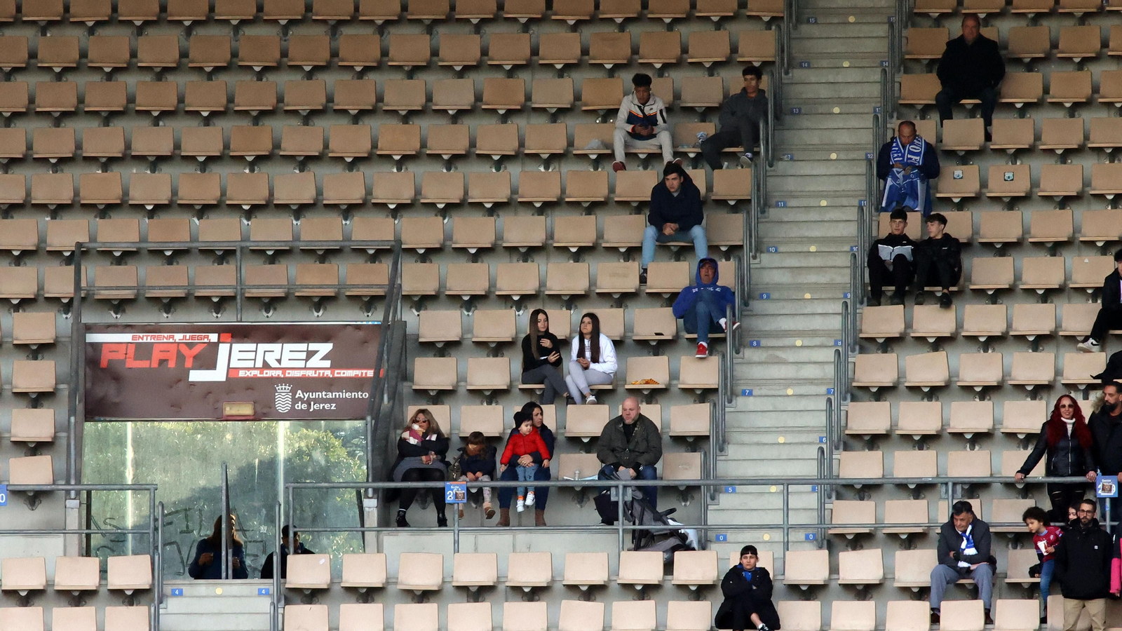Búscate en el Xerez DFC - UCAM Murcia en Chapín