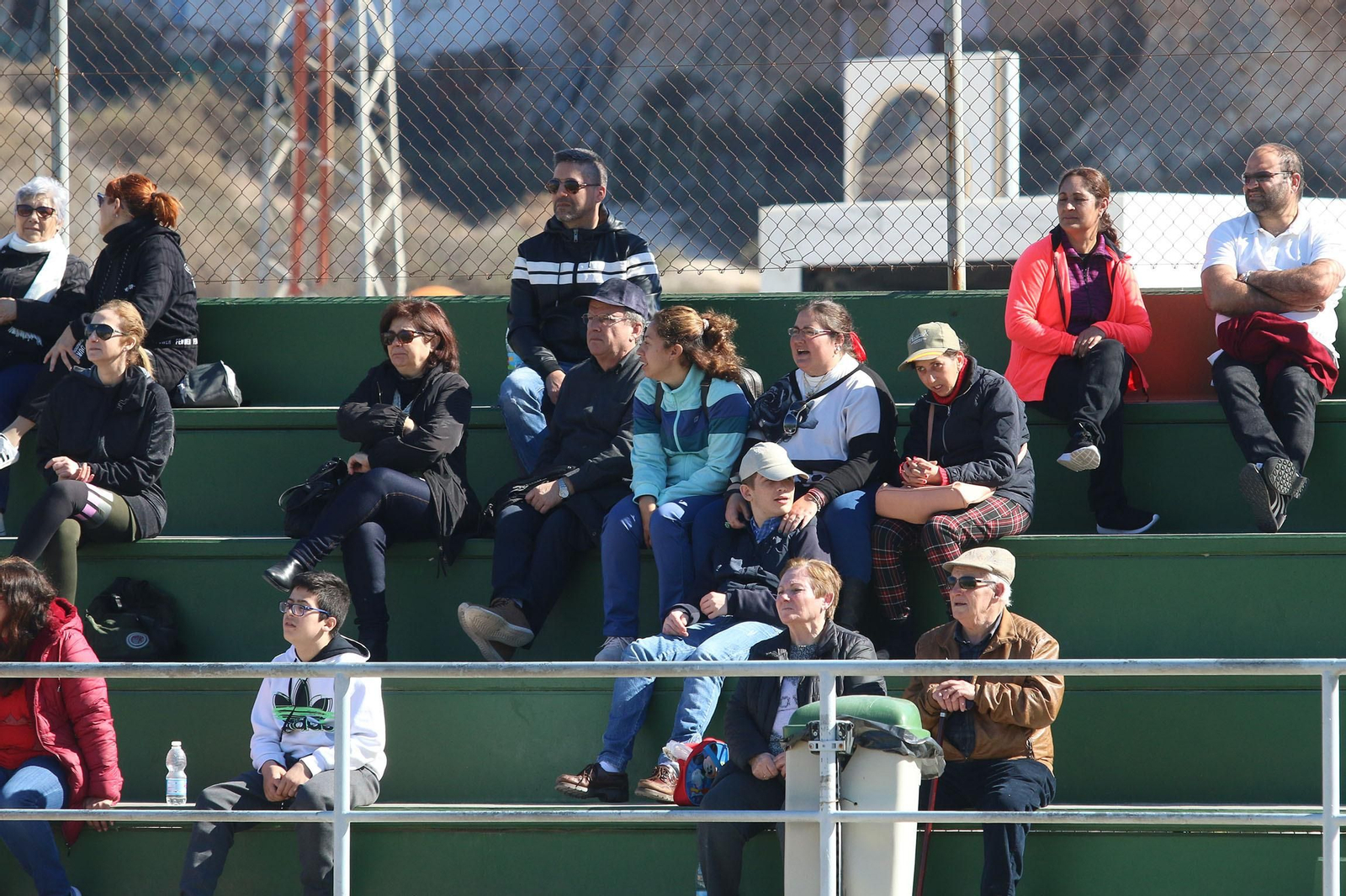 Fotogalería del triangular de fútbol adaptado de la UDA