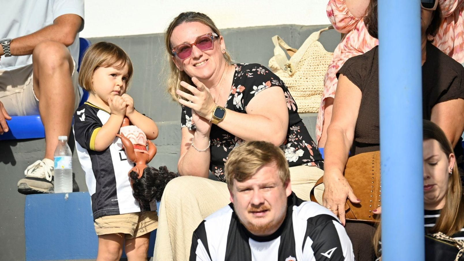 Aficionados de la Balona en Huelva.