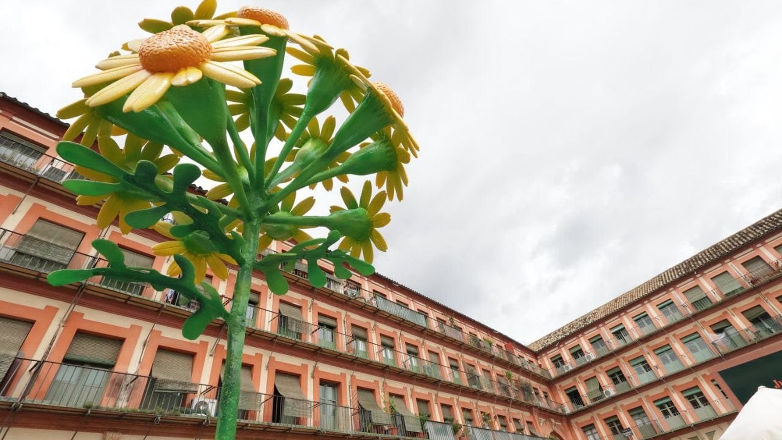 Escultura ubicada en la plaza de La Corredera
