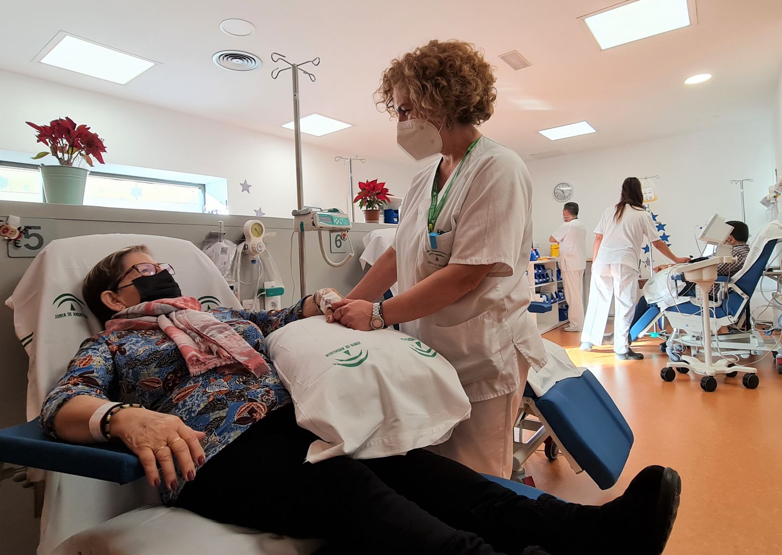 El Clínico San Cecilio de Granada pone en marcha su Hospital de Día de Hematología.