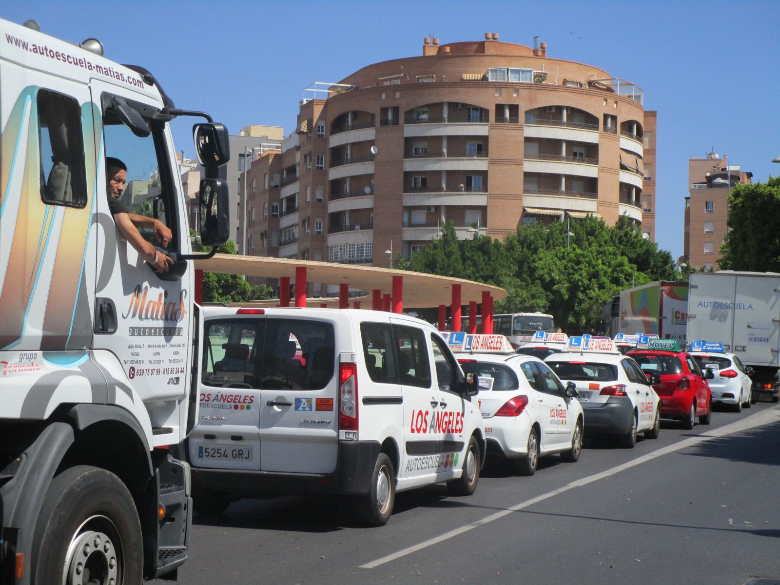 Autoescuelas contra las cuerdas por la pandemia y falta de examinadores