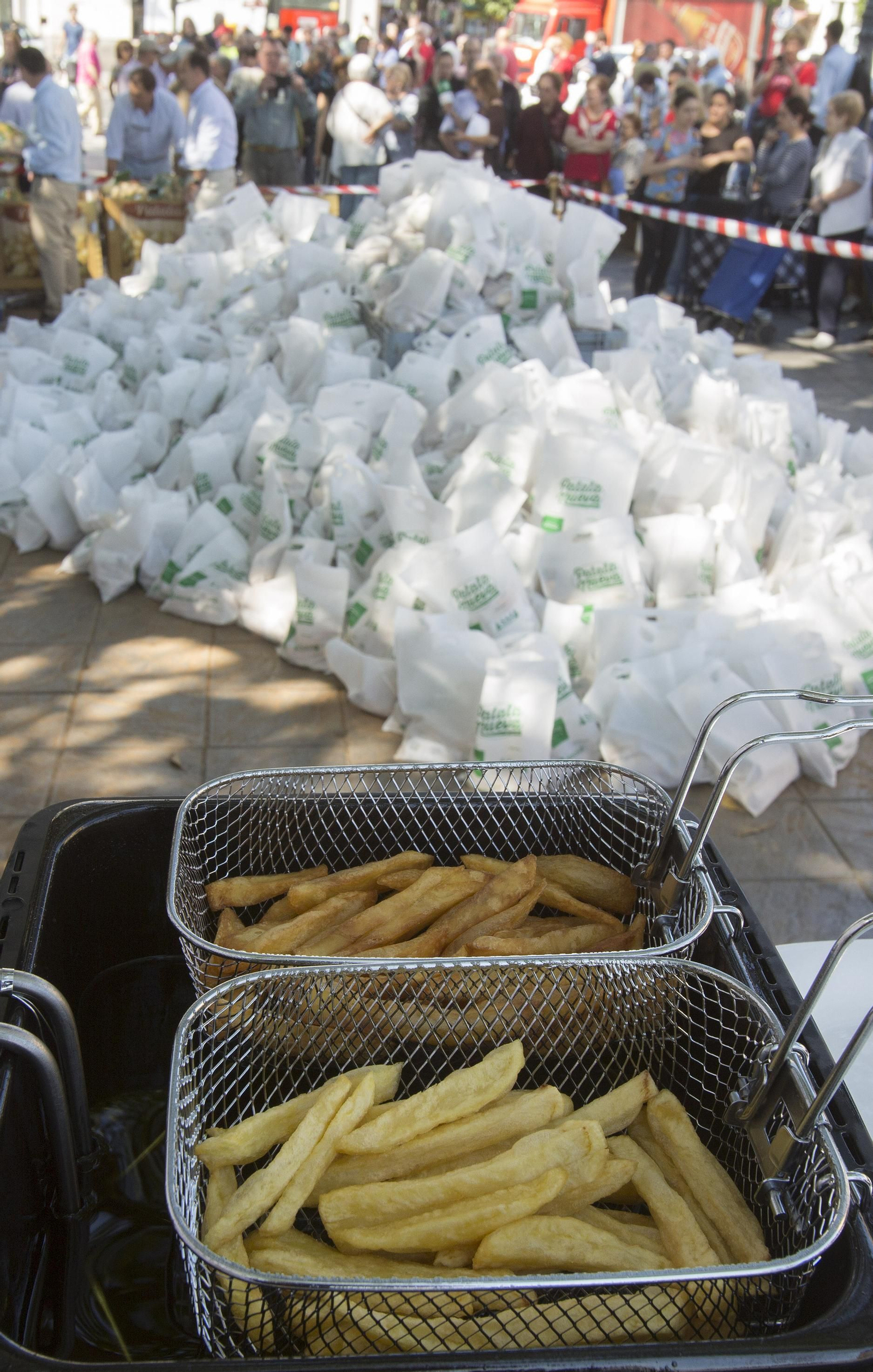 La comparación de los dos tipos de patatas fritas.