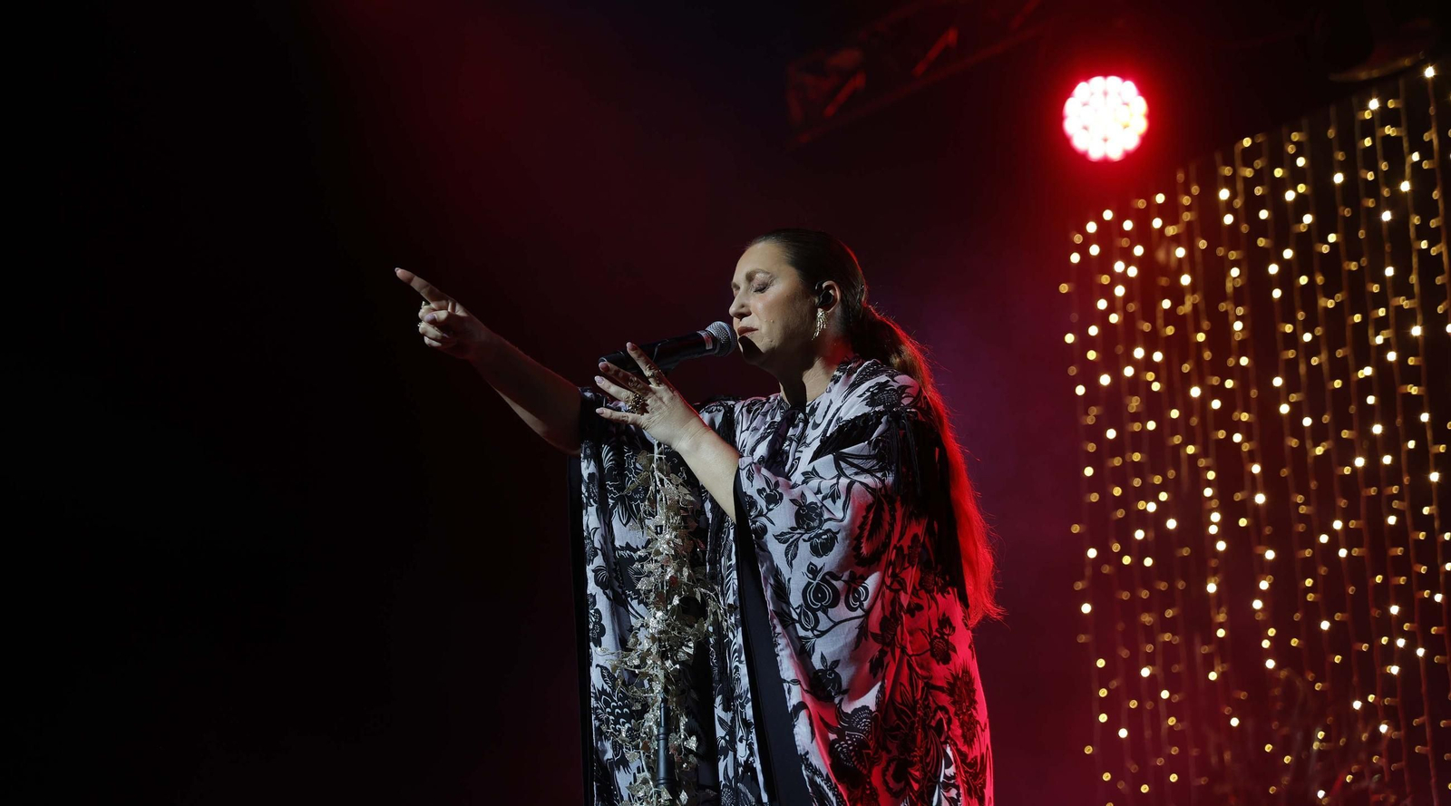 Las fotos del concierto de Navidad de Niña Pastori en La Línea