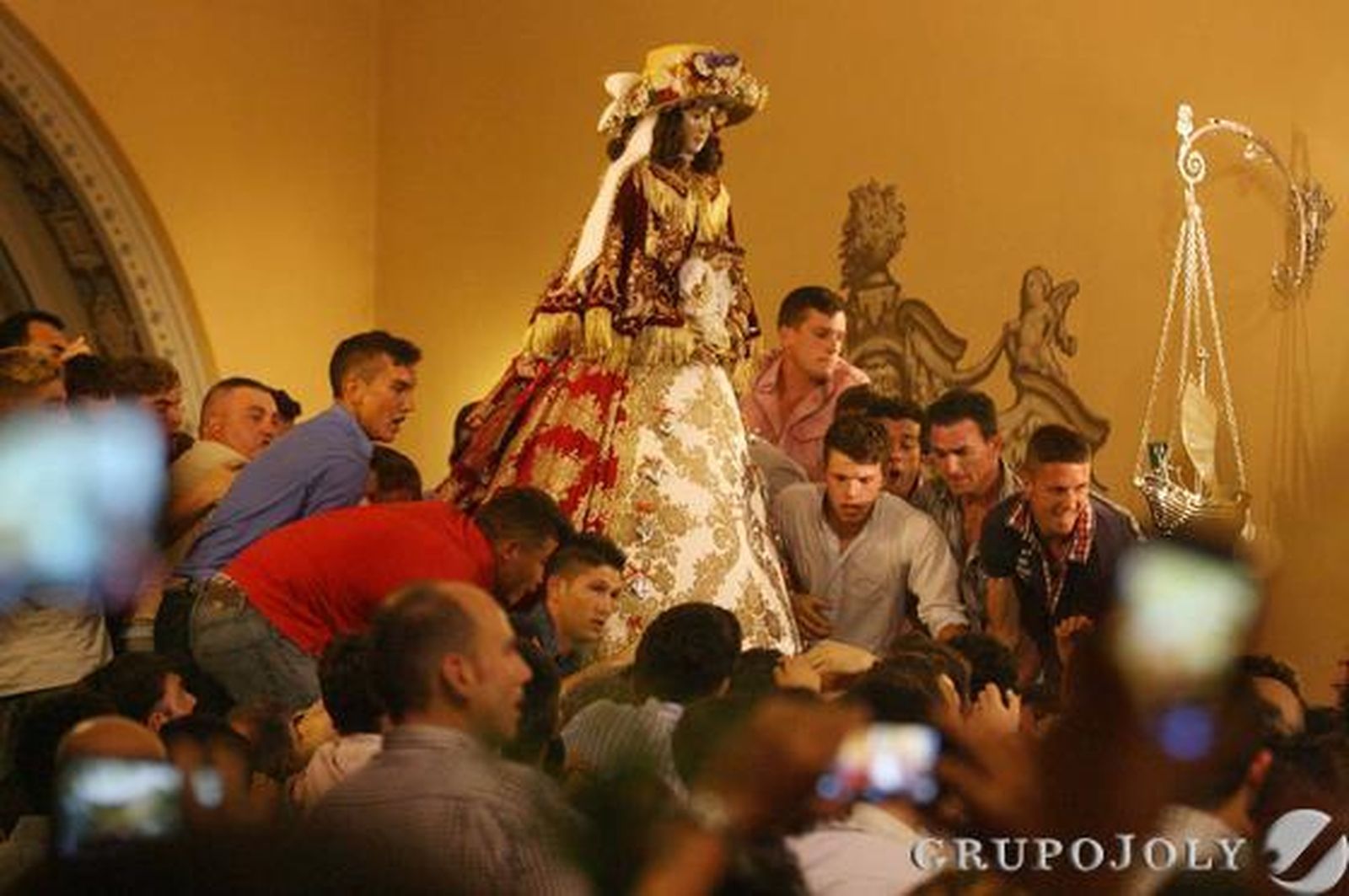 Foto: A.Dominguez/ J.Canterla