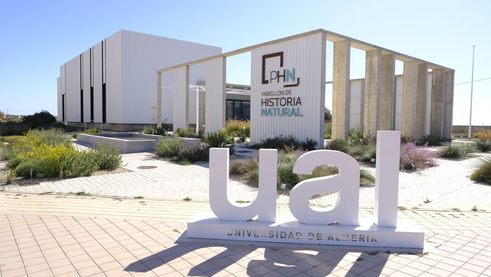 Las mejores imágenes del Pabellón de Historia Natural de la UAL