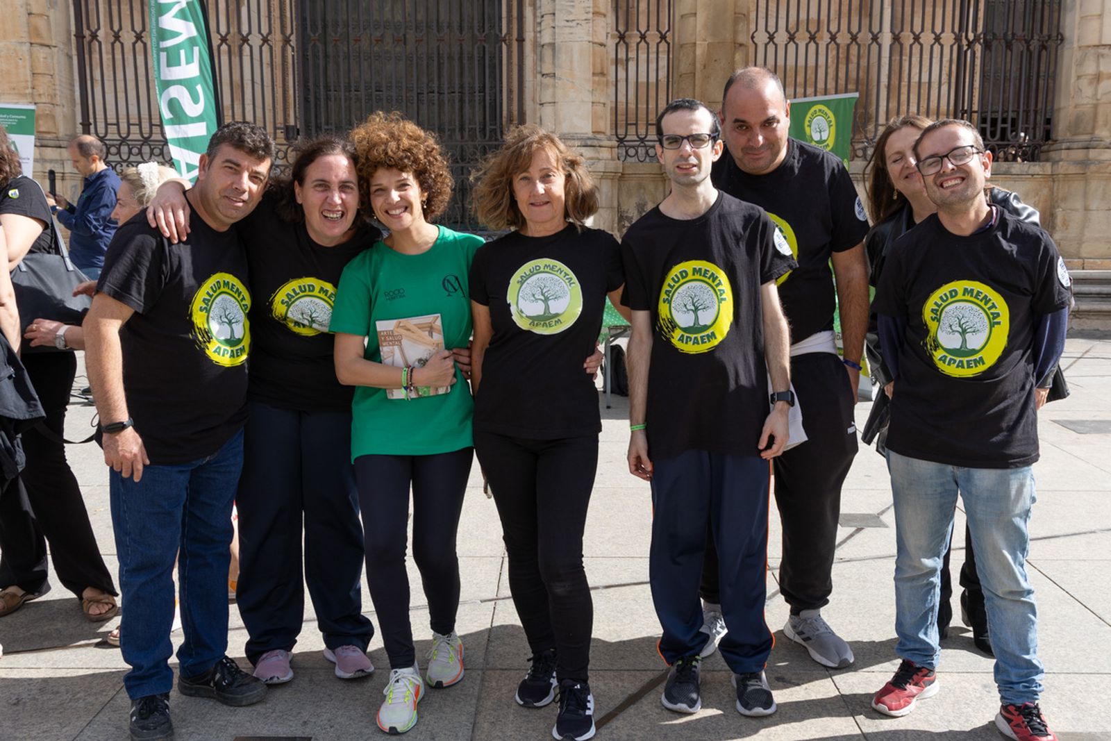 Marcha organizada con motivo del Día Mundial de la Salud Mental, en imágenes
