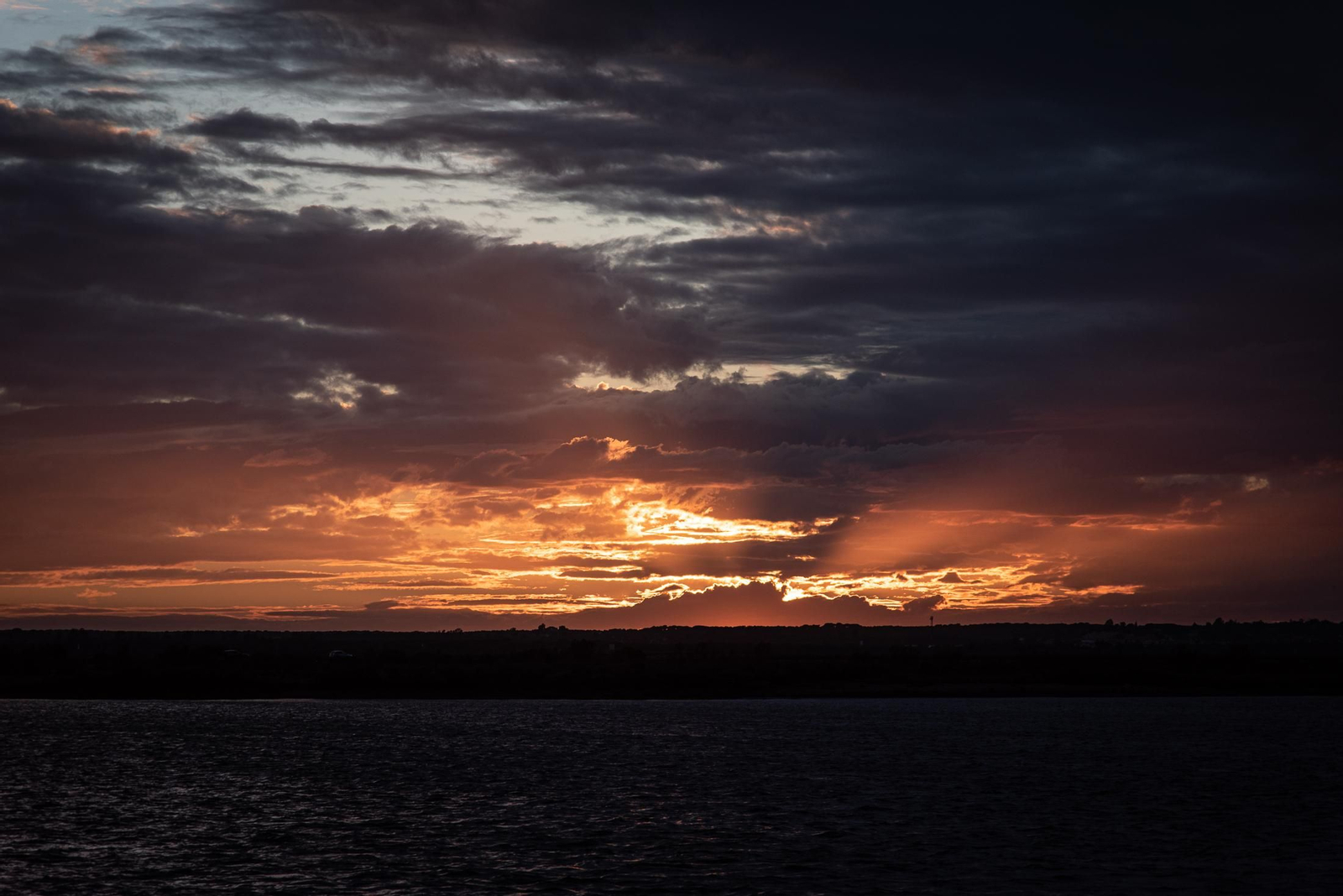 Espectaculares imágenes de la Costa de Huelva al atardecer