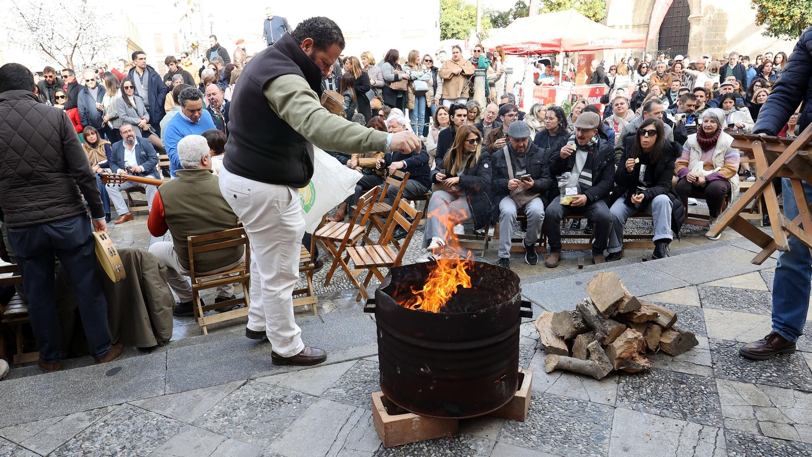 Imágenes de la zambomba BIC en Jerez