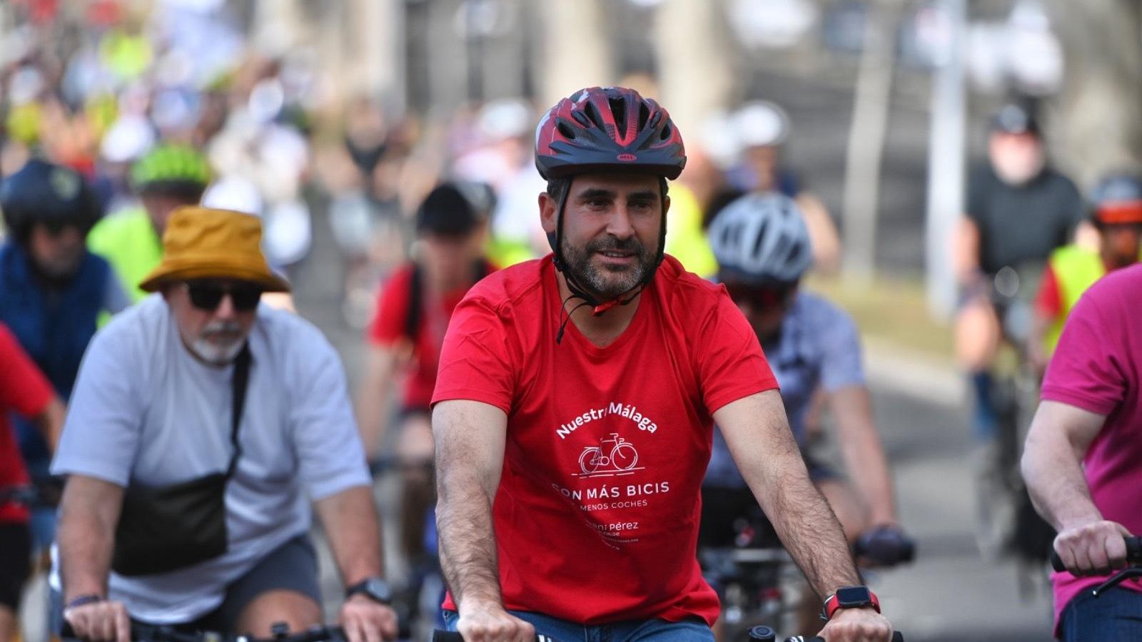 Daniel Pérez, durante la bicifestación.