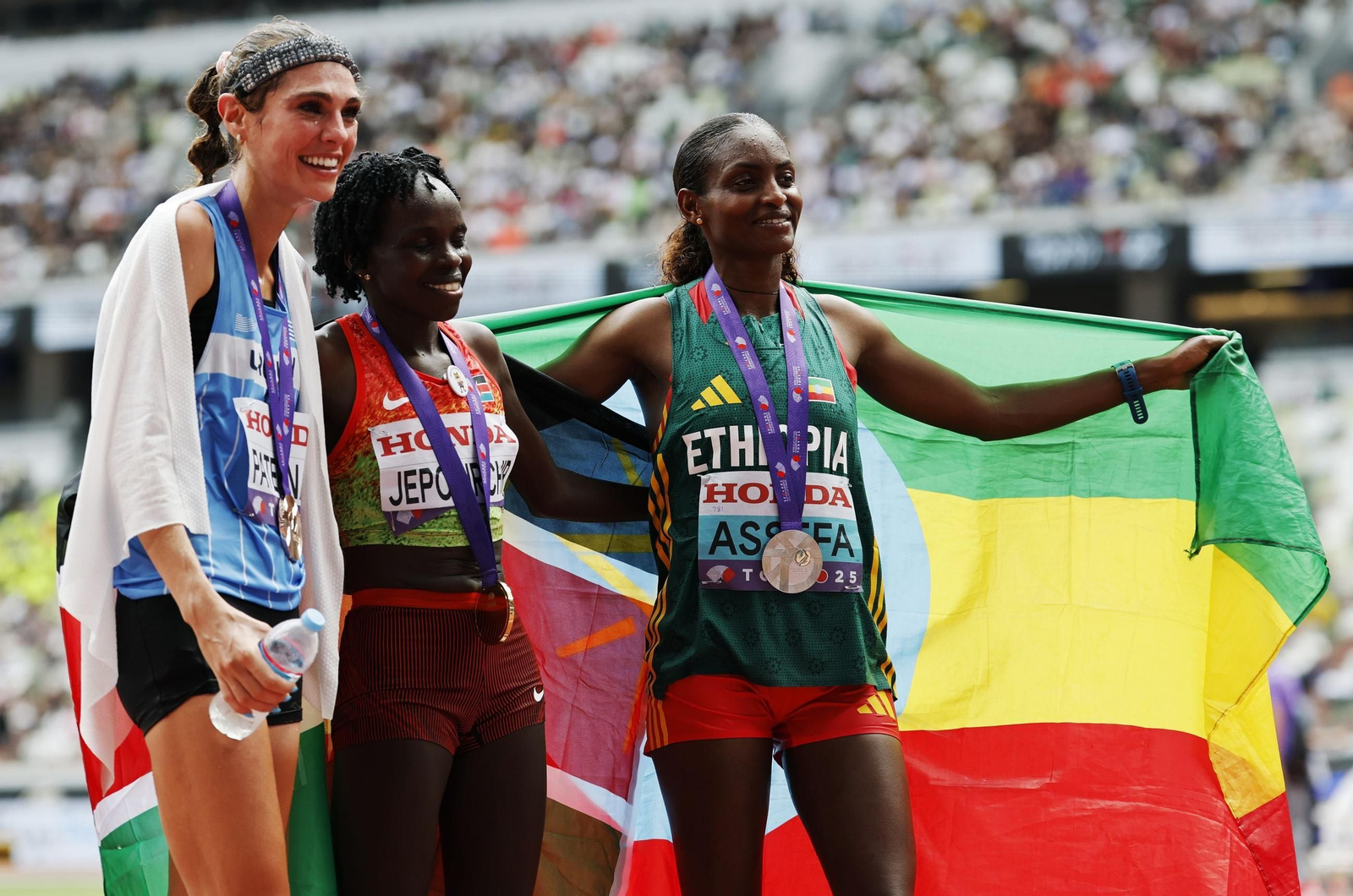 Las mejores imágenes del triunfo de Seville en 100 metros y del resto del Mundial de atletismo