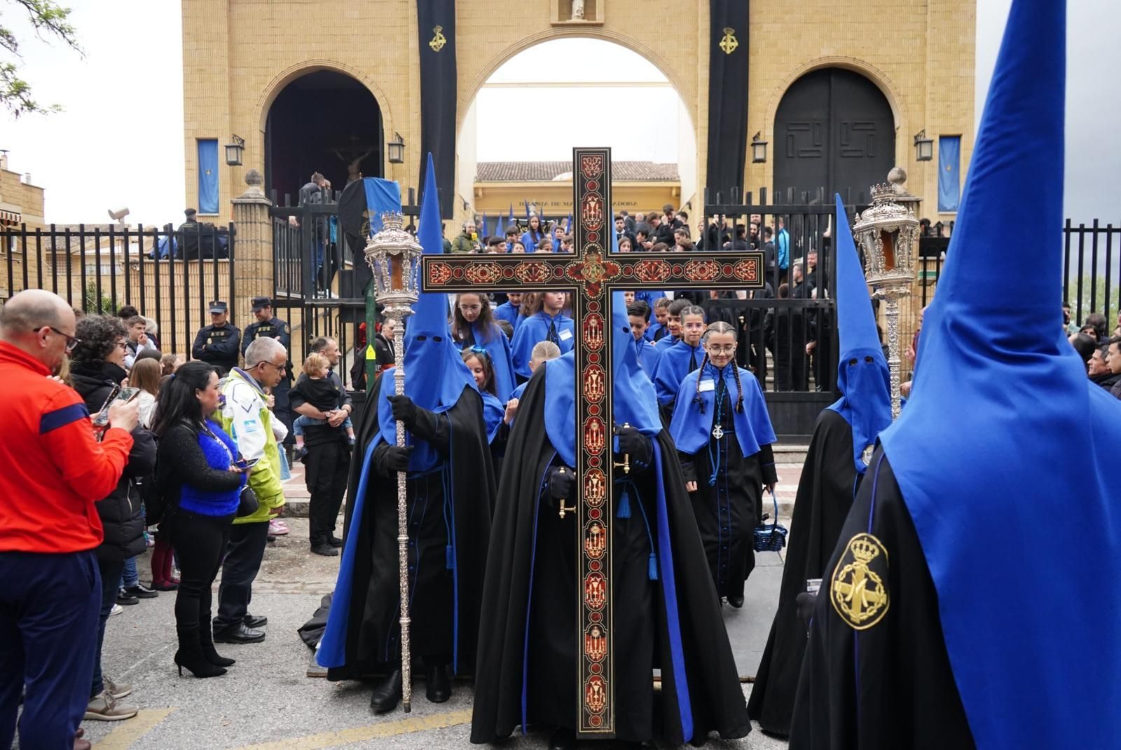 Salesianos abre las puertas a un Jueves Santo normal en Granada