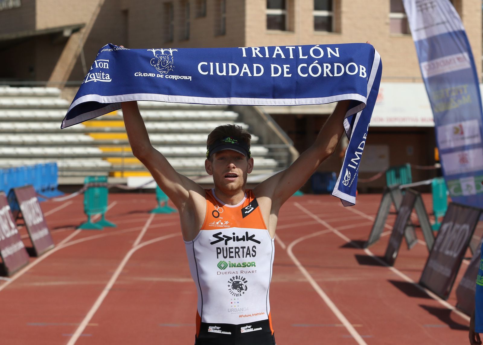 Las imágenes del triatlón Ciudad de Córdoba
