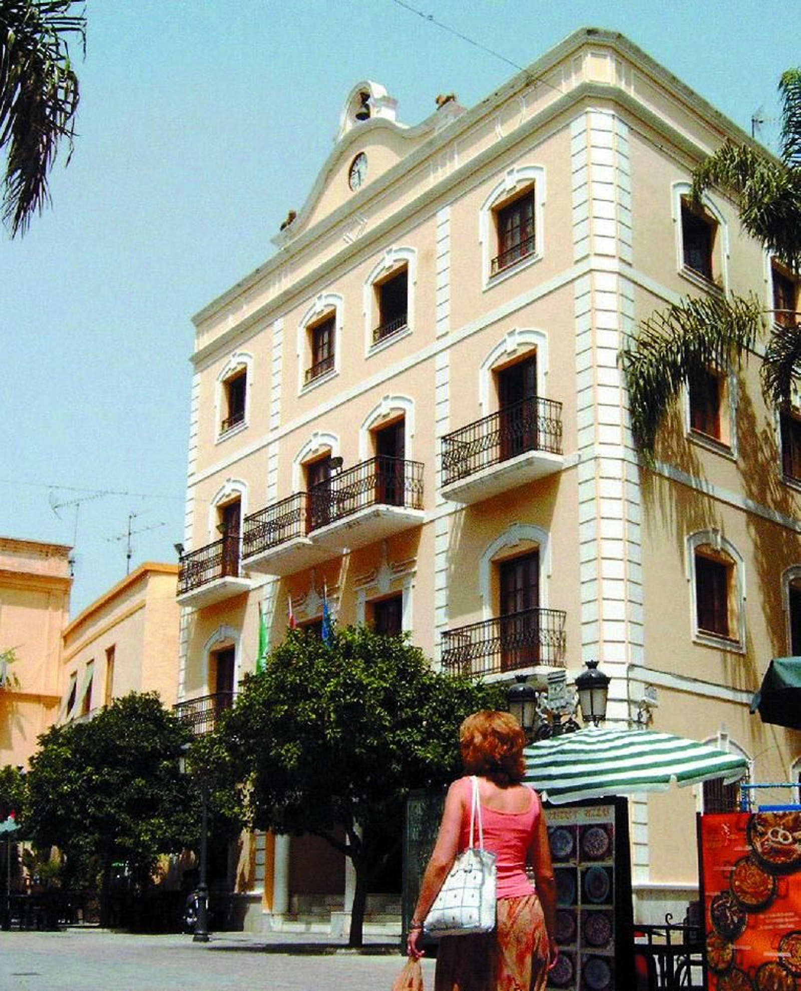 Almuñécar modifica su presupuesto para abonar sentencias y otros pagos