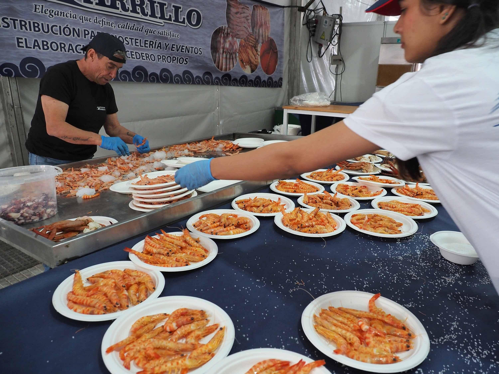 Las mejores fotografías del primer día de la Feria de la Gamba de Punta Umbría