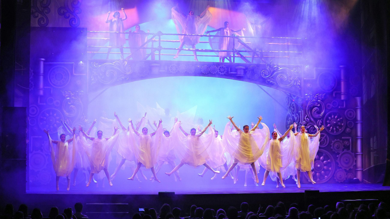 La Fábrica de Sueños de Fredes Insa en el Teatro Villamarta de Jerez