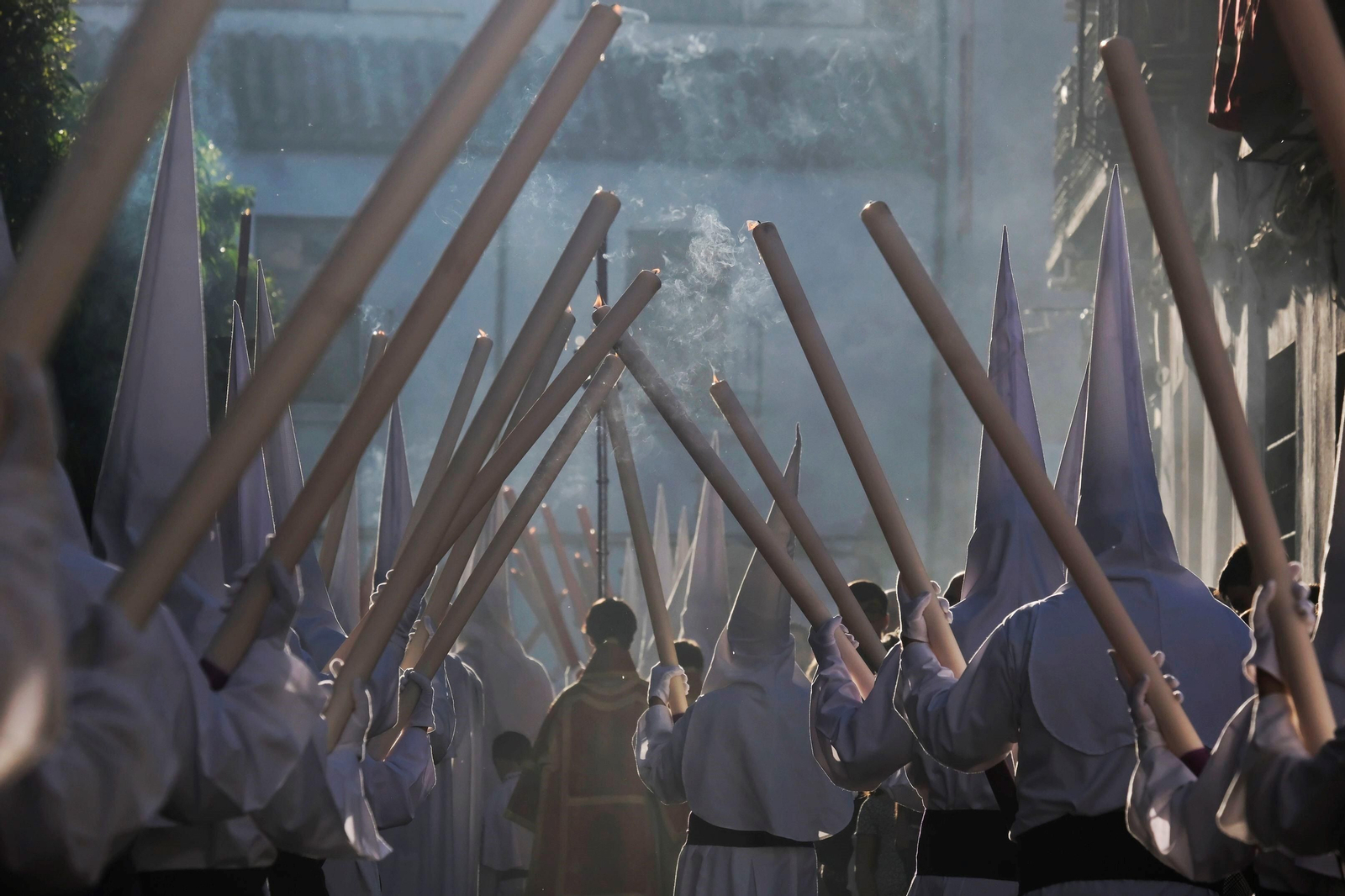 Miércoles Santo en Córdoba: la procesión de la Misericordia, en imágenes