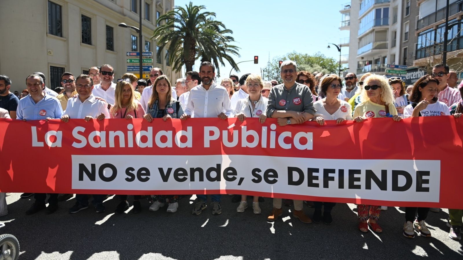 El PSOE de Málaga acude a la manifestación para la defensa de la sanidad pública.