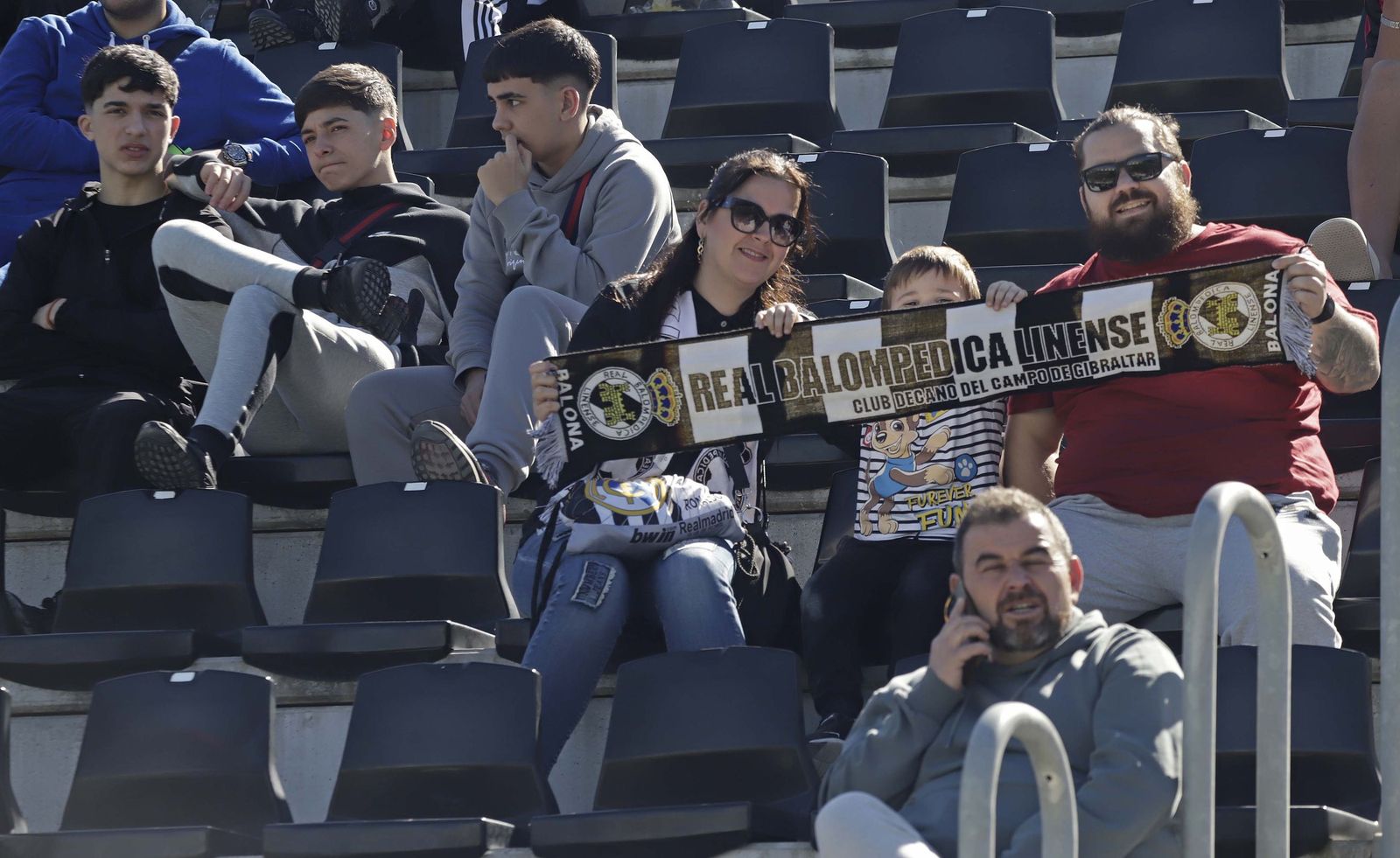 Búscate en el Ciudad de La Línea durante el Balona - San Roque de Lepe de Tercera Federación