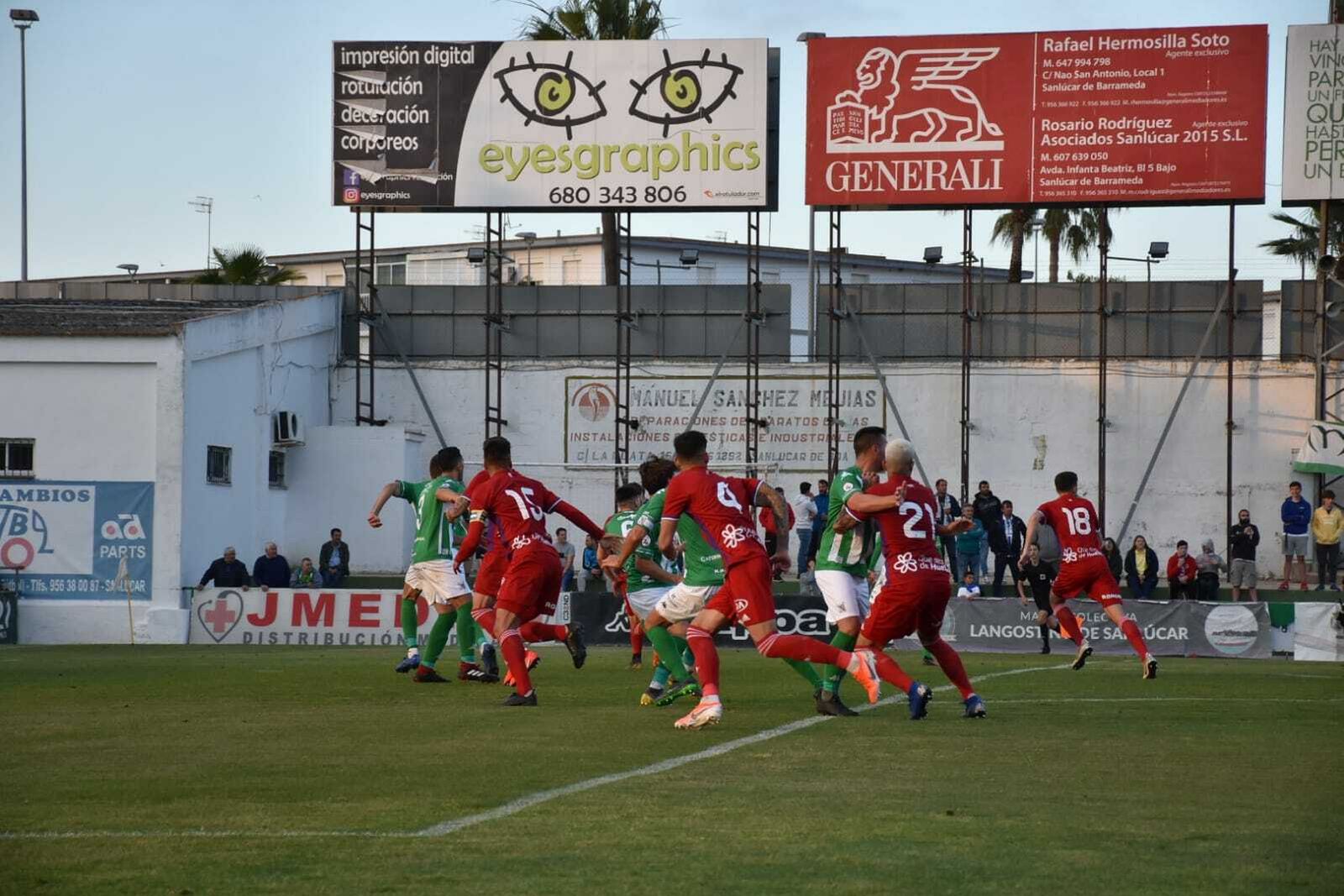 Partido Atlético Sanluqueño-Recreativo en imágenes