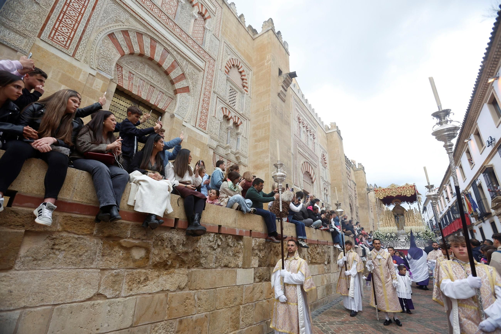 La procesión de la Agonía en este Martes Santo de Córdoba, en imágenes