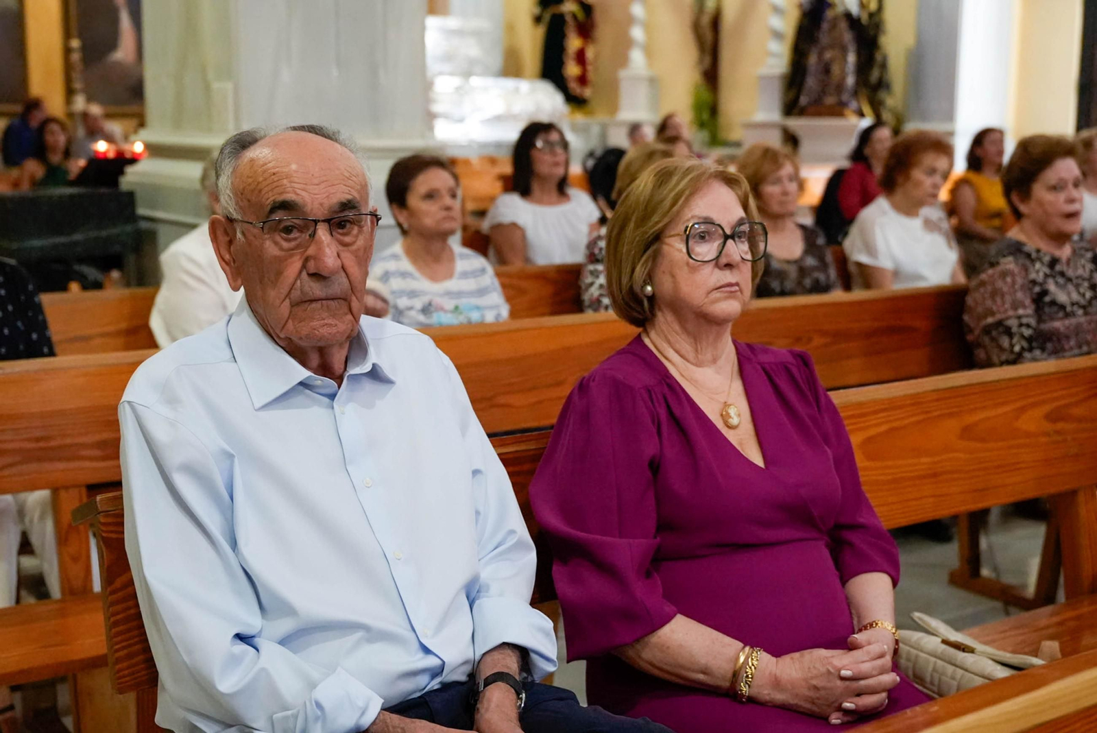 Las imágenes del la misa en Macael ofrecida por los niños y familias