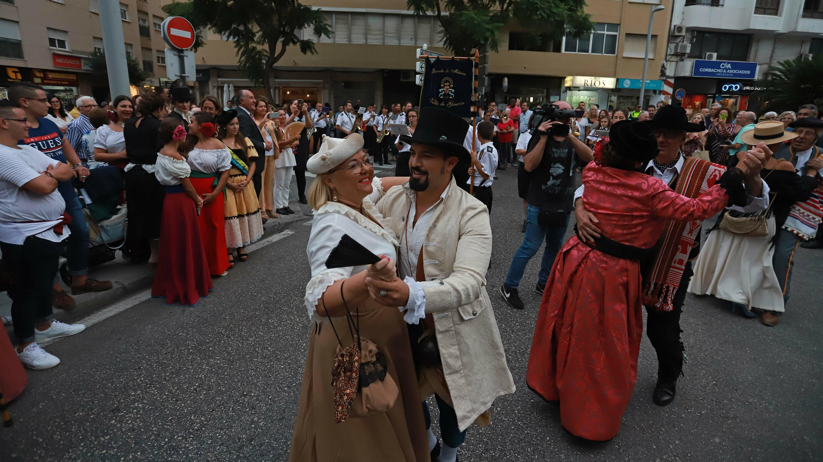 Las mejores fotos del pasacalles de Entremares 2019 Las mejores fotos del pasacalles de Entremares 2019