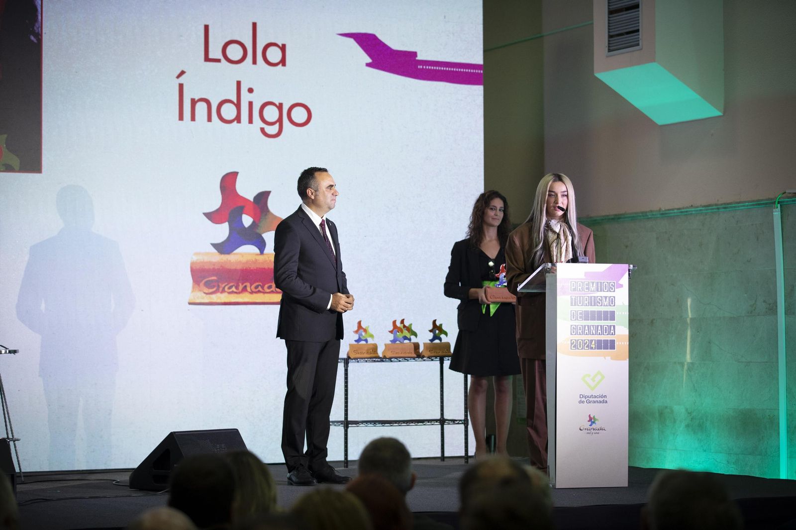 De índigo a Herrera: todas las imágenes de los Premios Turismo de la Diputación de Granada