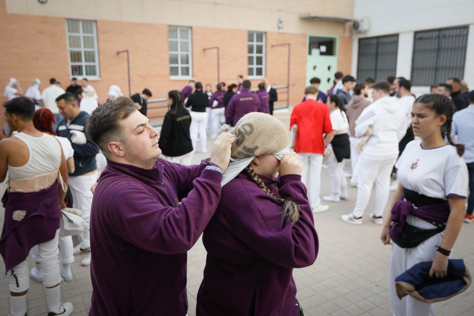 La procesión del Encuentro, en imágenes