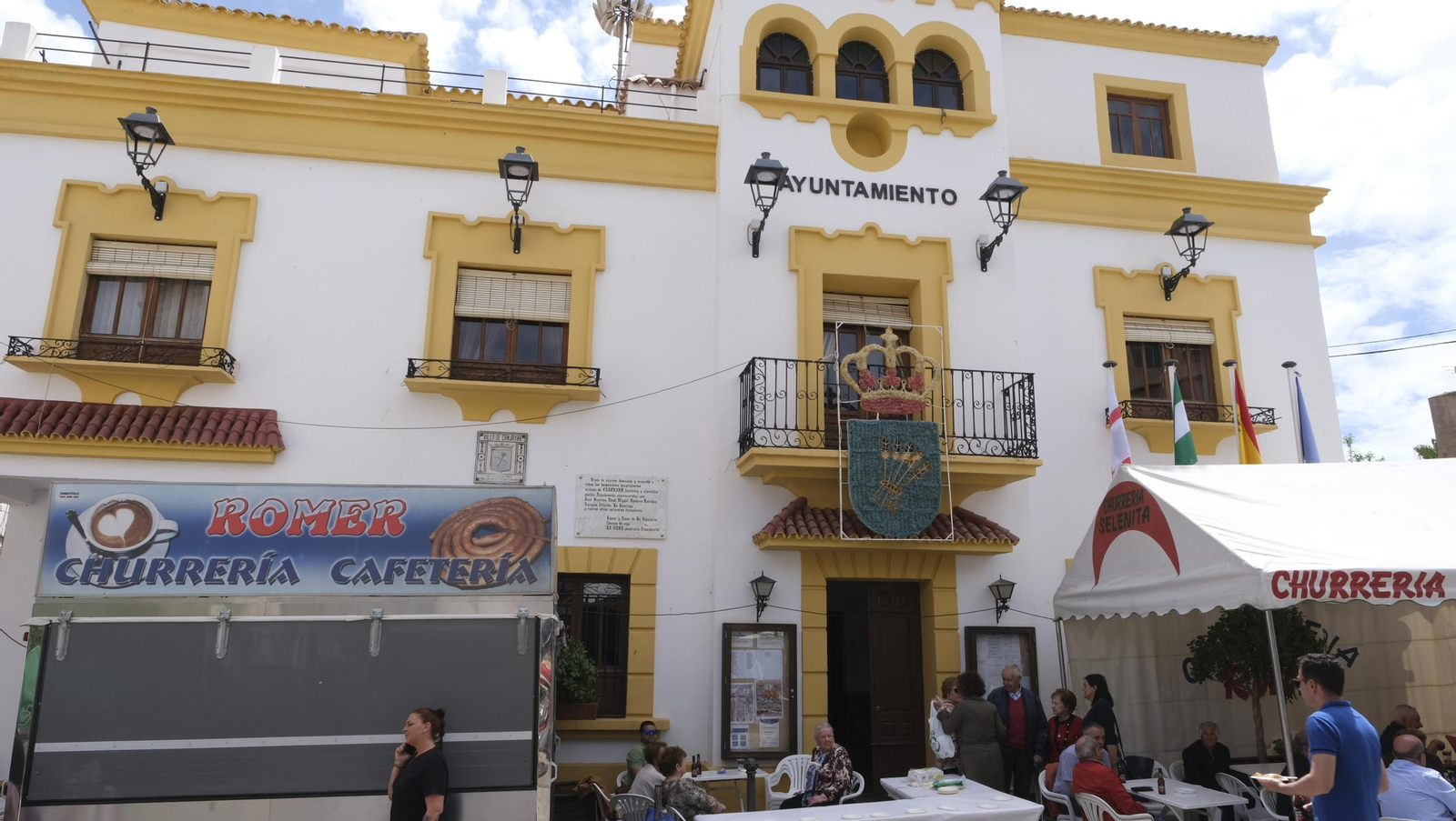 Imágenes de la paella popular en las Fiestas de Canjáyar