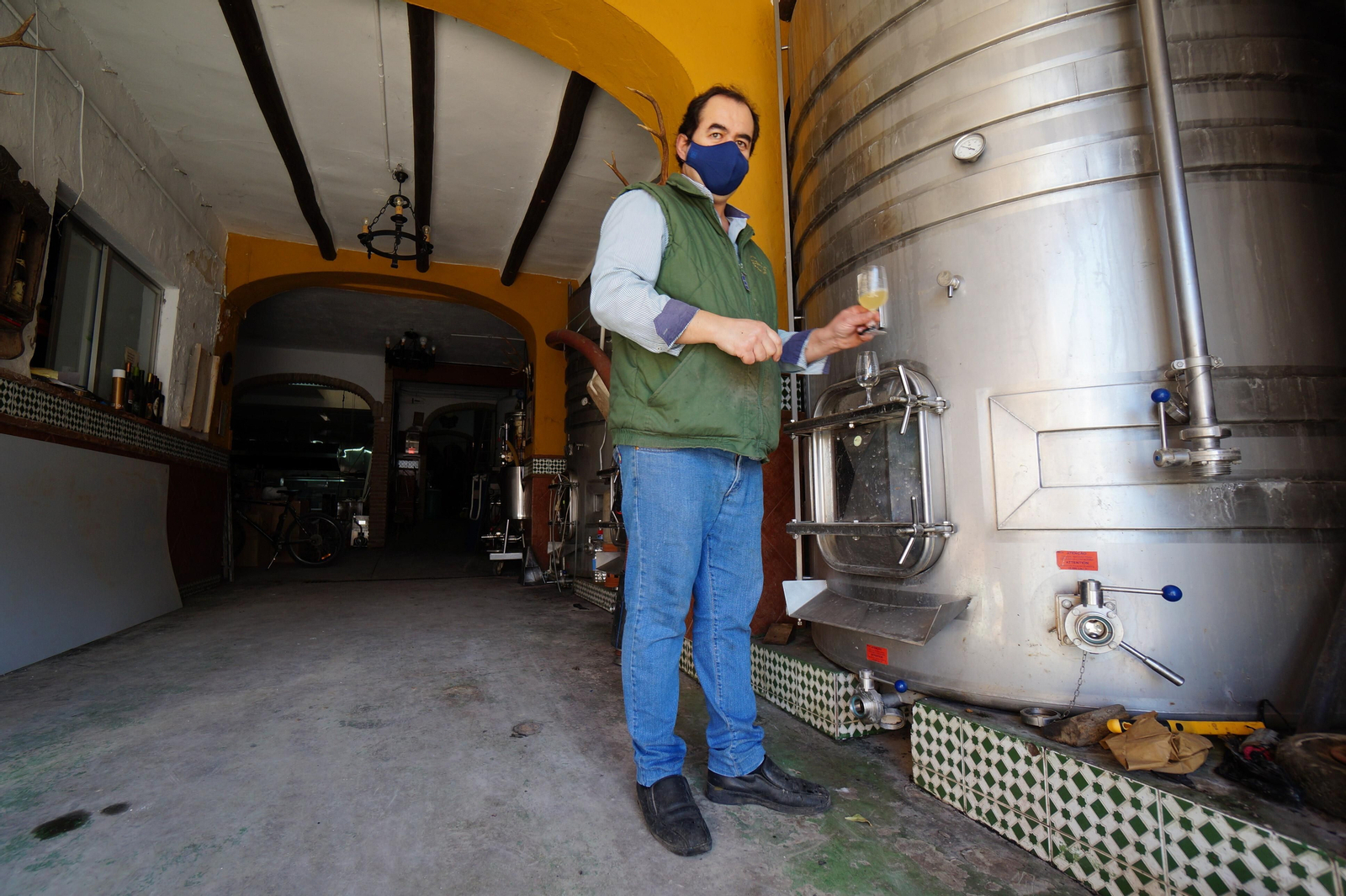 Un recorrido en fotografías por el vino nuevo de Moriles