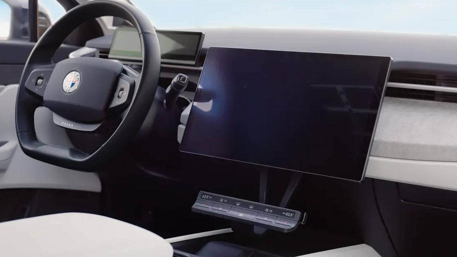 La pantalla central se podrá situar tanto verticalmente como de forma longitudinal, ésta la forma más adecuada para, por ejemplo, proyectar una película.