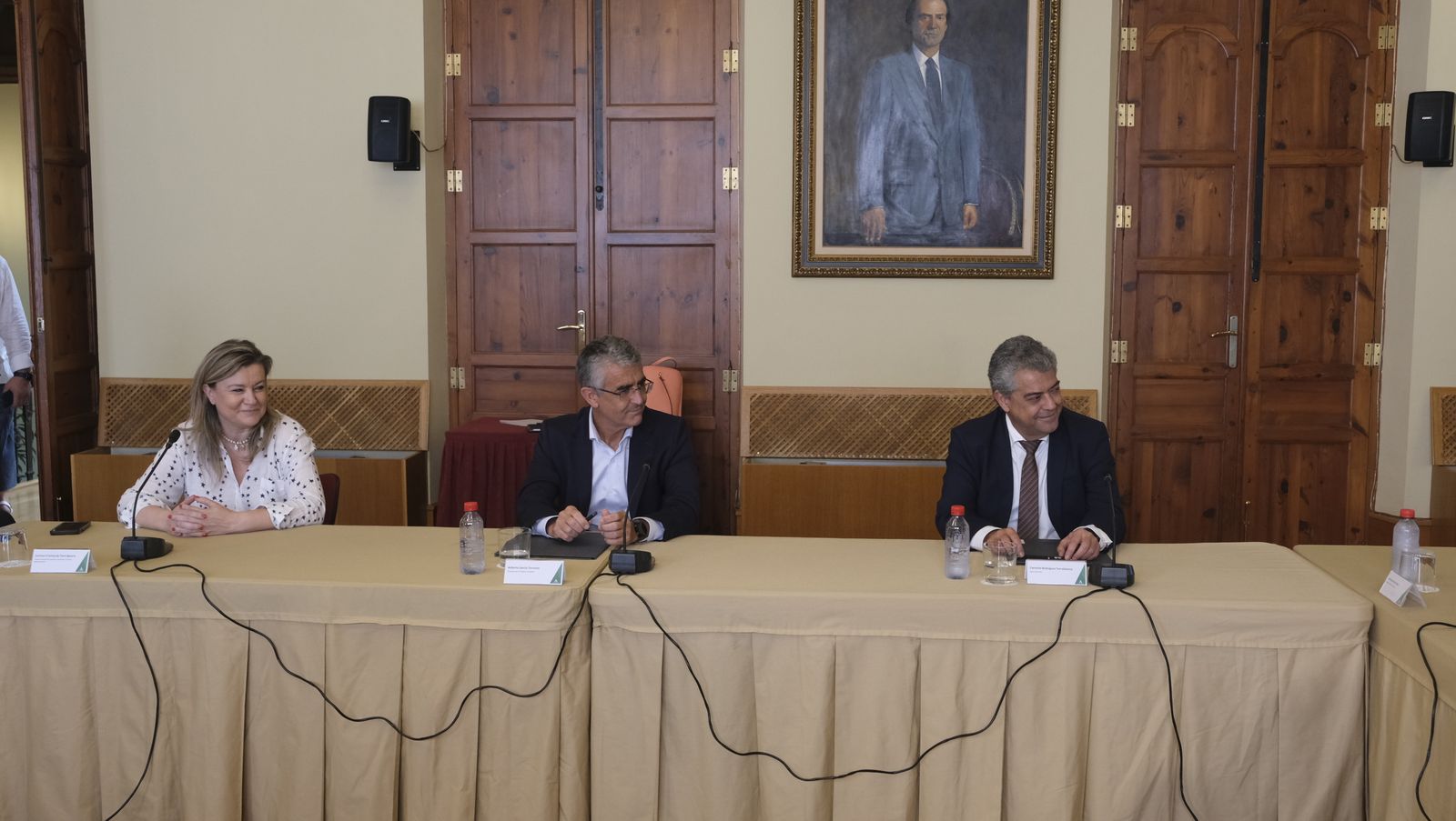 Imágenes de la firma del convenio para el impulso del Instituto Mixto de Investigación