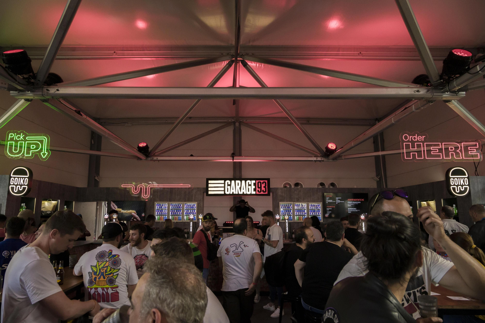 Gran ambiente motero en todo Jerez