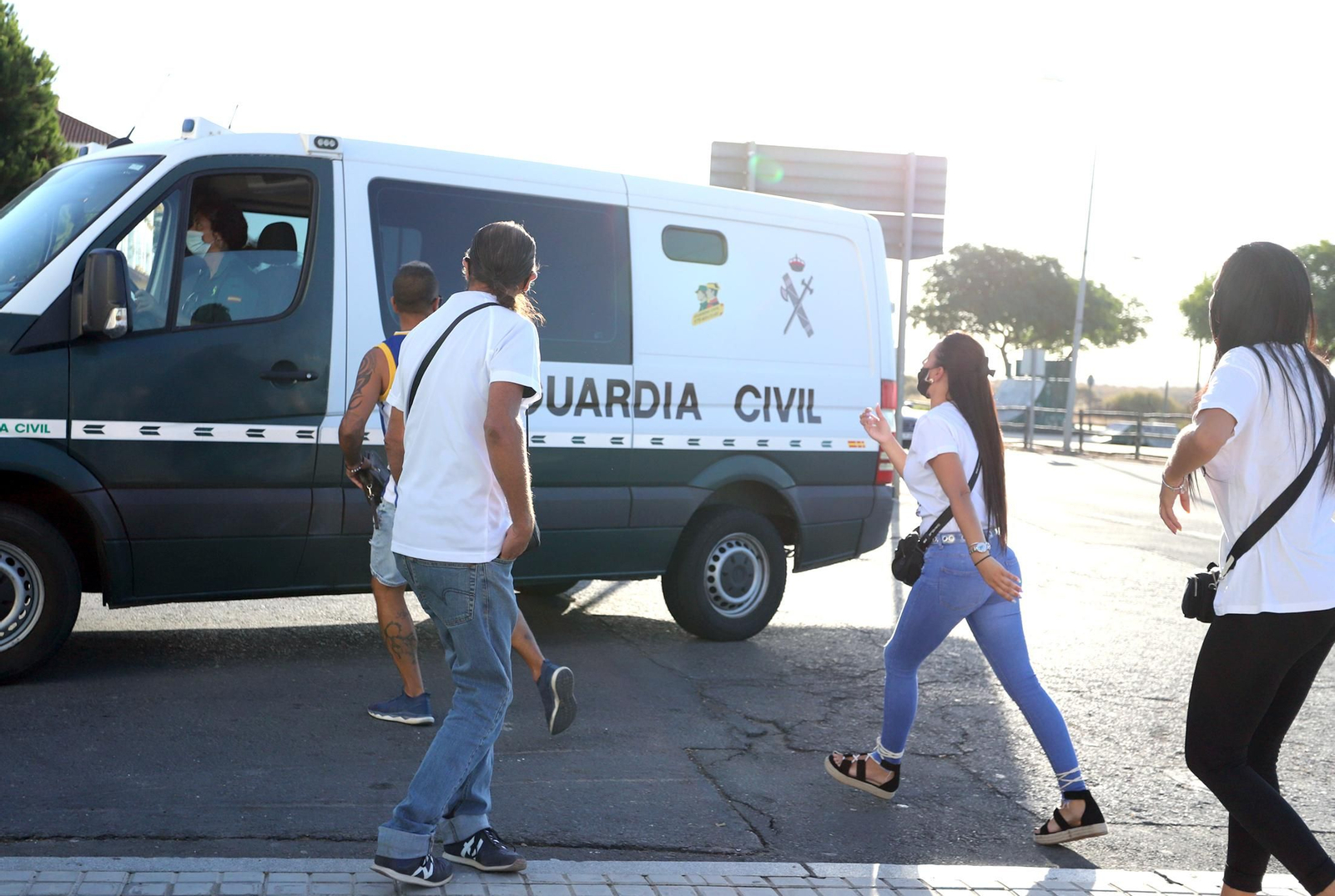 Imágenes de la llegada al juzgado de Ayamonte de uno de los principales imputados del crimen de Cartaya