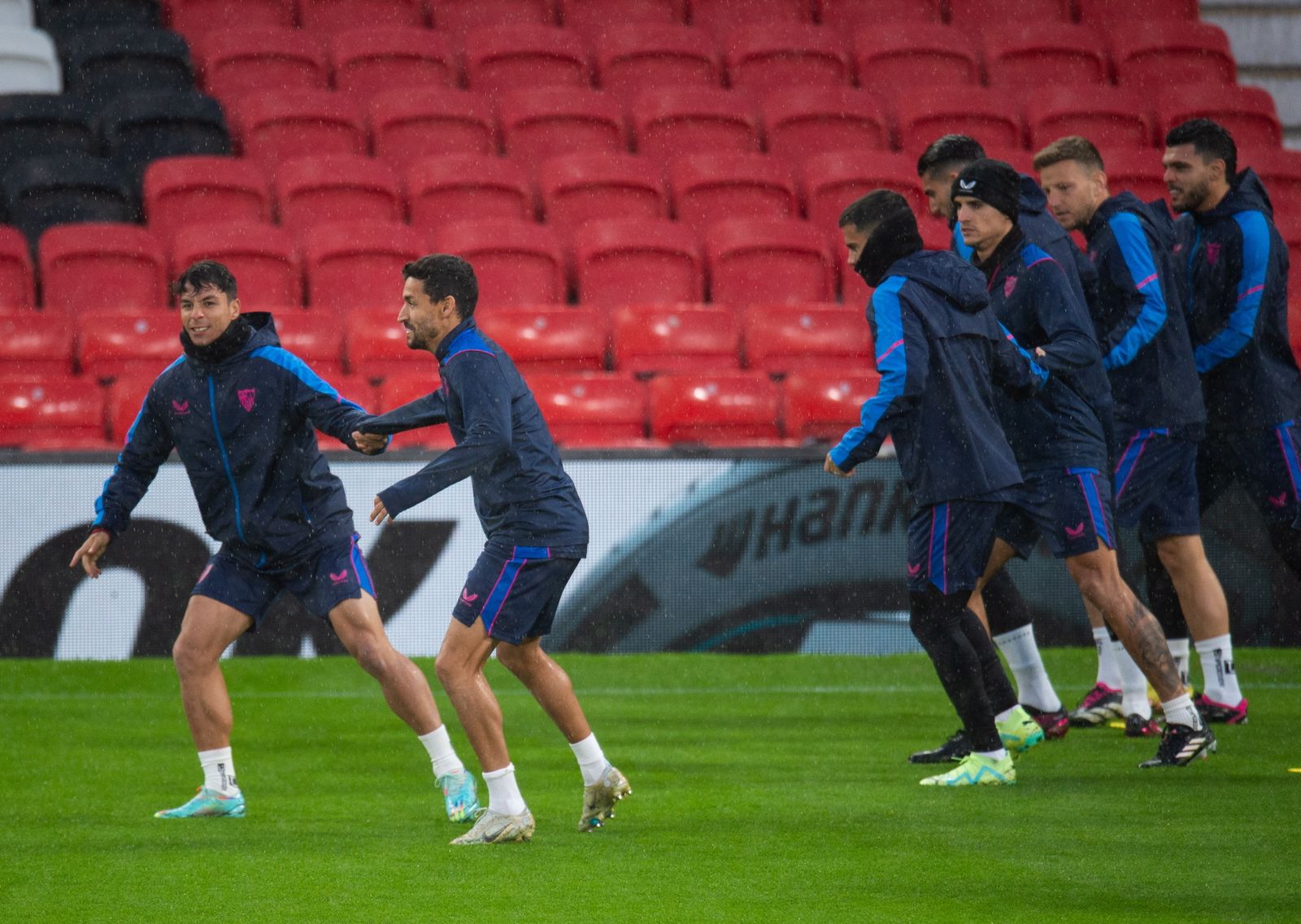 Las fotos previas al Manchester United - Sevilla