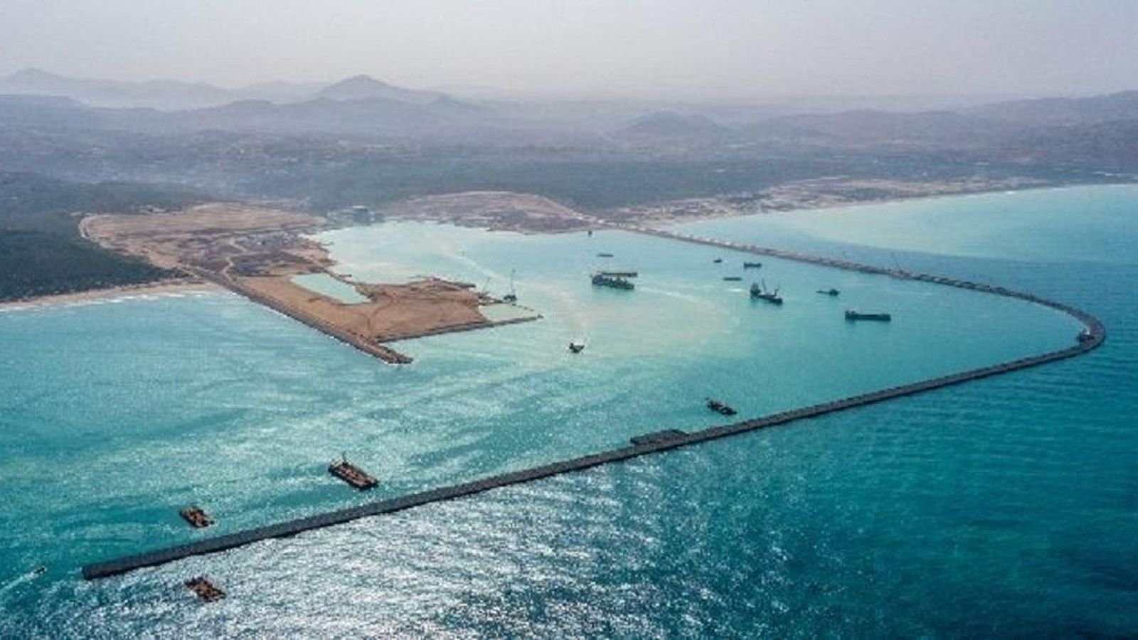 La construcción de Nador West Med, en 2022. La construcción de Nador West Med, en 2022.