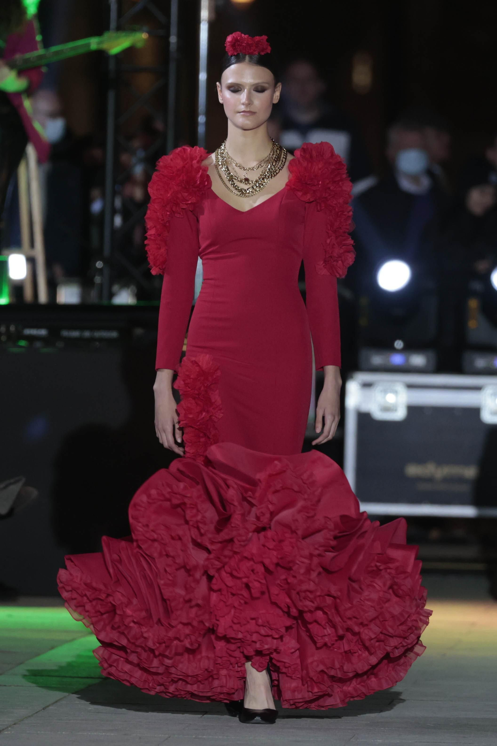 El desfile Andalucía es flamenca en el Palacio de San Telmo, todas las fotos