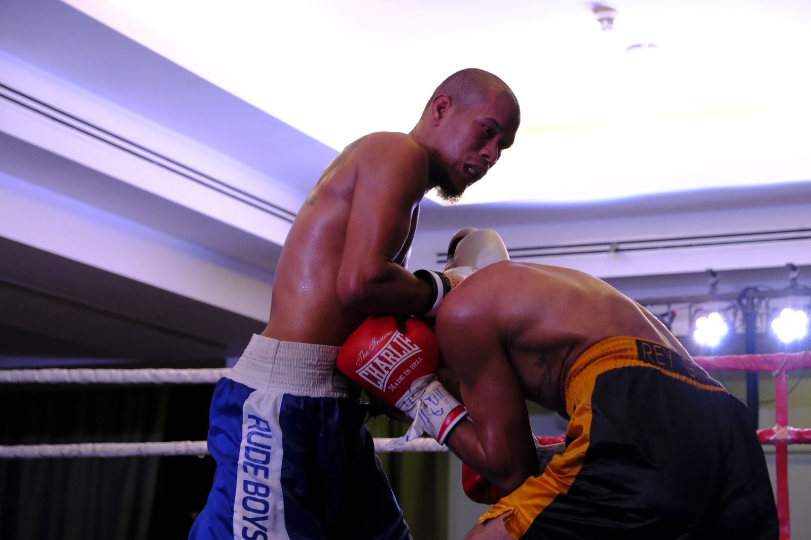 Fotogalería de la velada de boxeo Diamonds Boxing