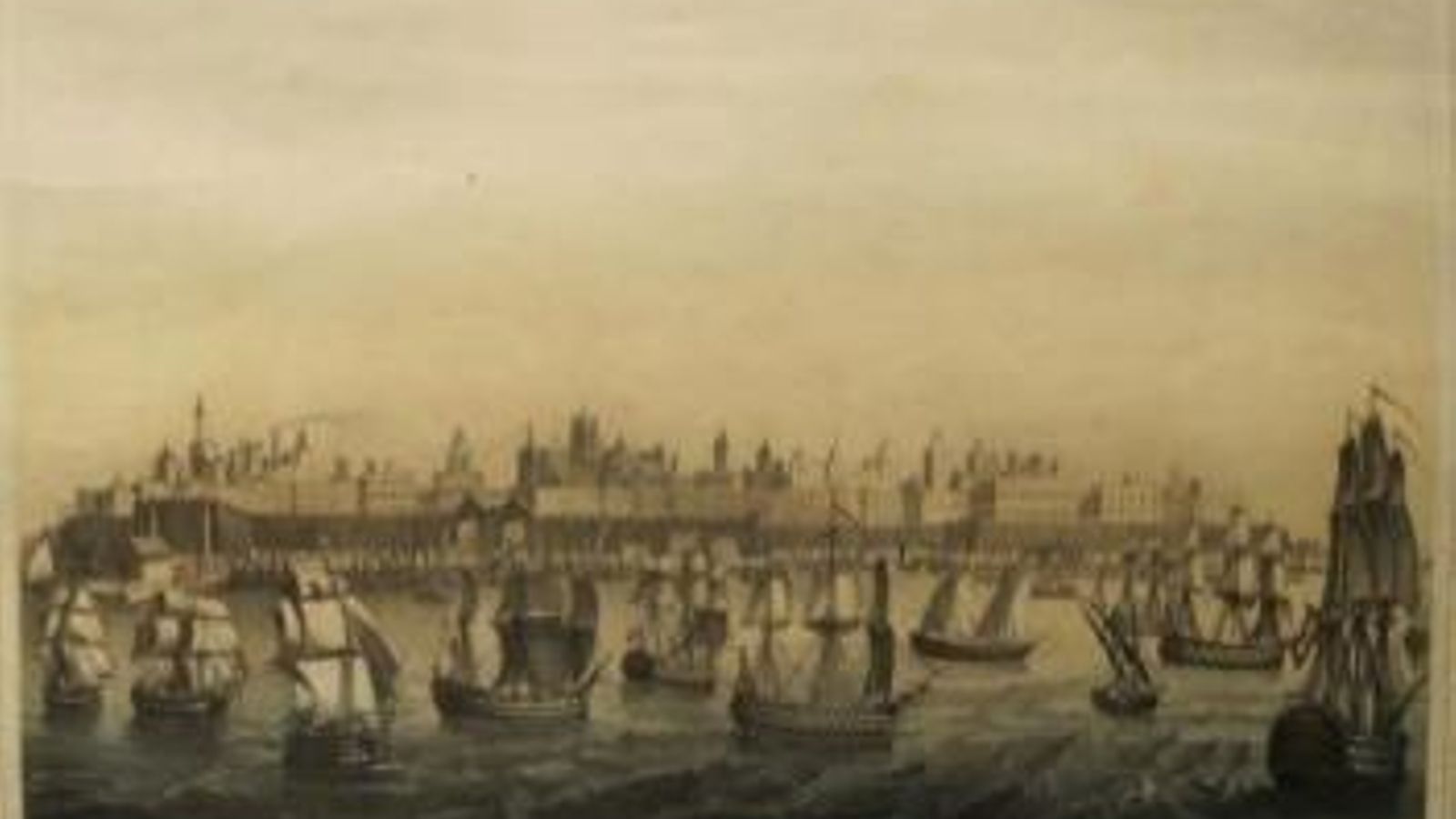 Convoy de barcos mercantes partiendo de Cádiz protegido por fragatas de la Armada.