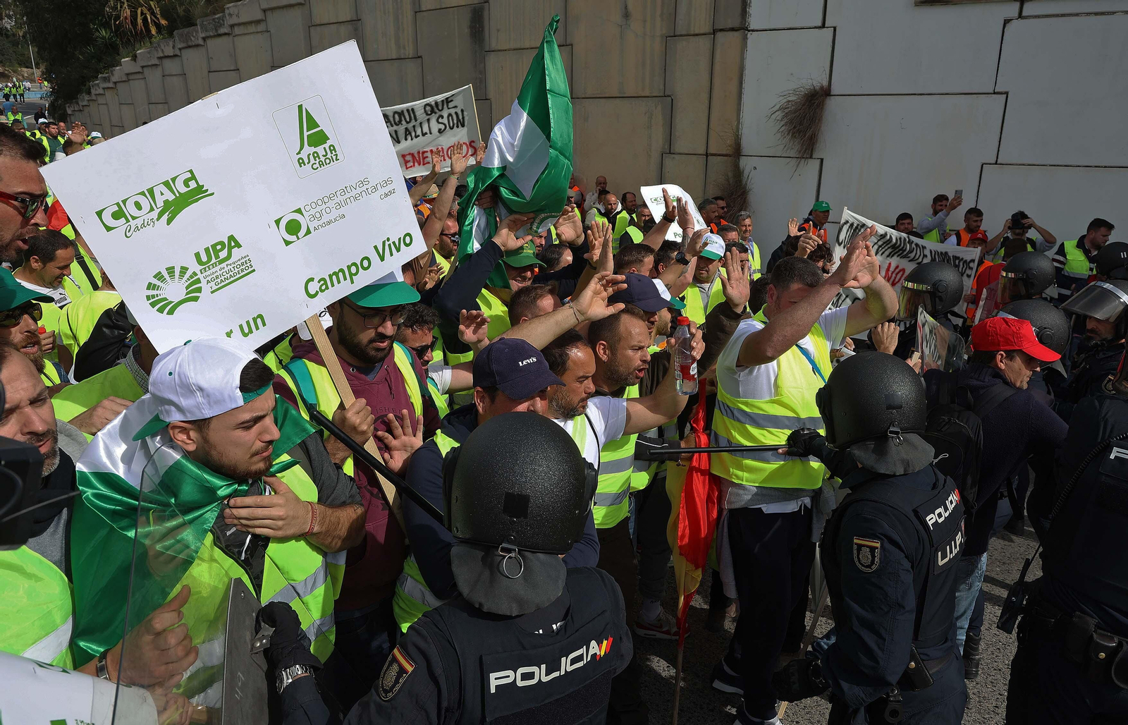 Imágenes de las protestas de los agricultores en Algeciras