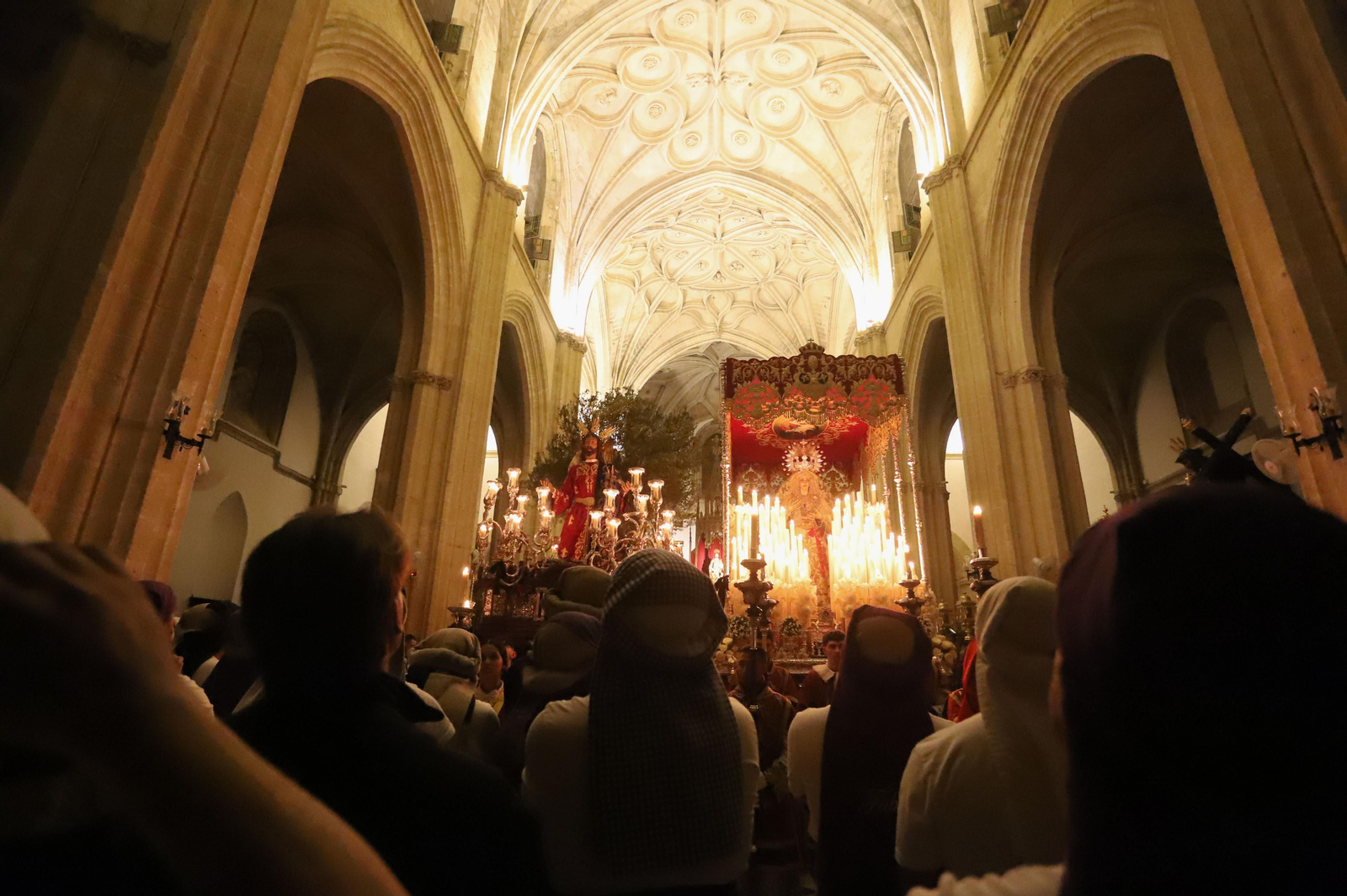 Fotos del Lunes Santo en Tarifa: El huerto y Nuestra Madre de Dios y del Rosario