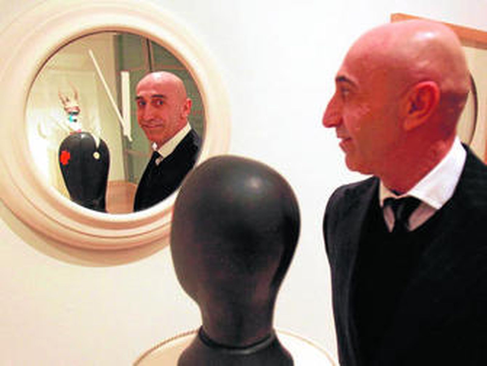 Diego Santos confía en ser testigo de la atención de las instituciones al arte contemporáneo y a sus nuevos valores locales.